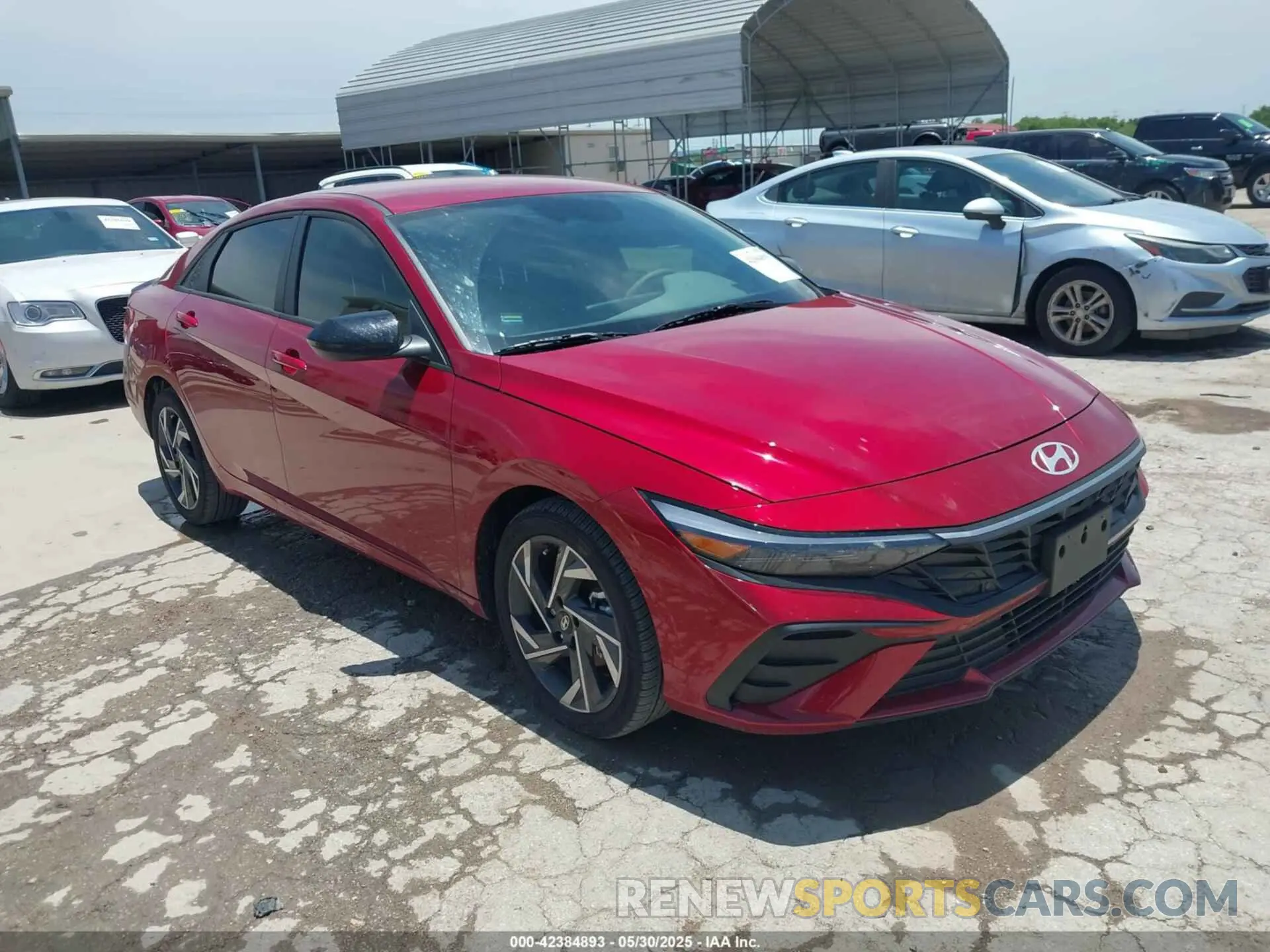 1 Photograph of a damaged car KMHLM4DG3SU961442 HYUNDAI ELANTRA 2025