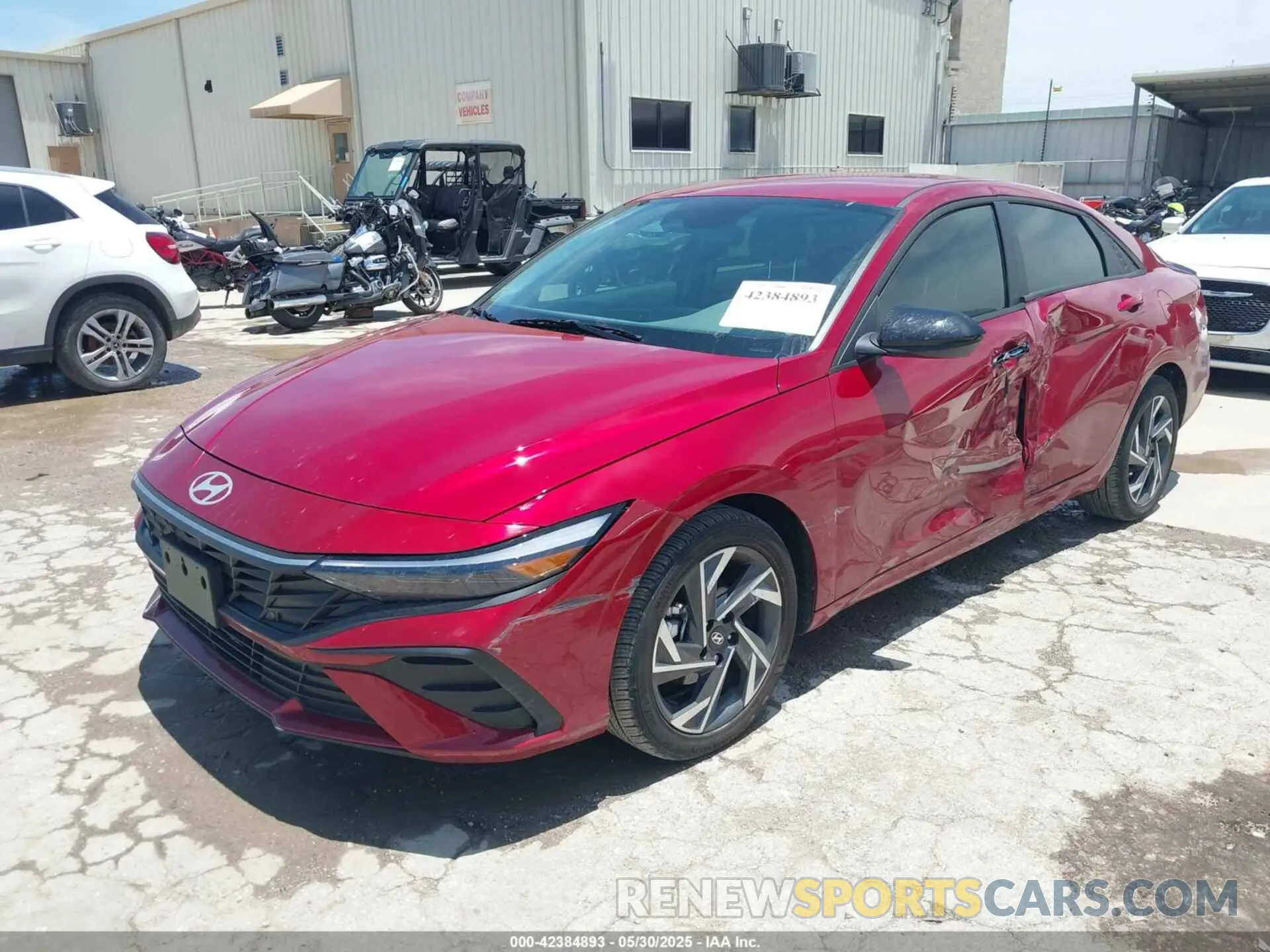 2 Photograph of a damaged car KMHLM4DG3SU961442 HYUNDAI ELANTRA 2025
