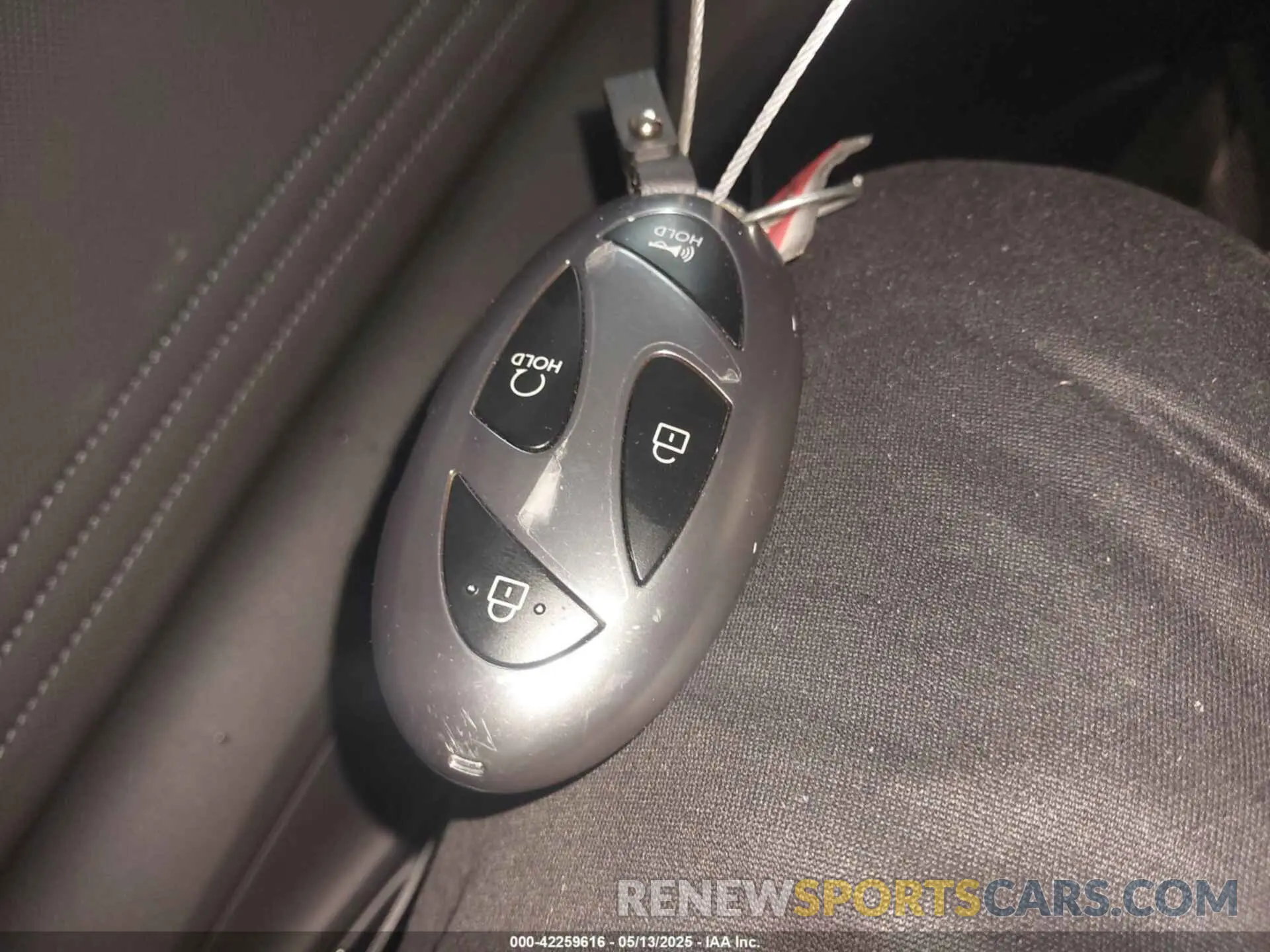 11 Photograph of a damaged car KMHLM4DG4SU914825 HYUNDAI ELANTRA 2025