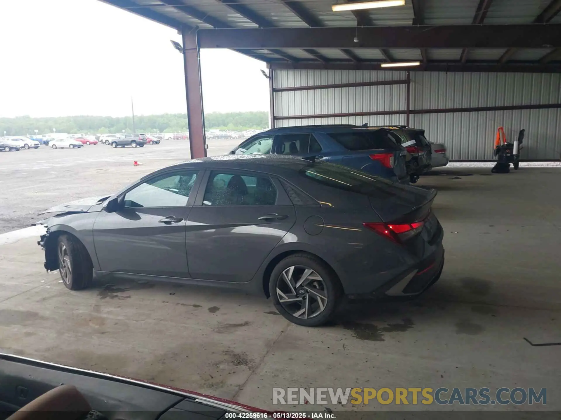 14 Photograph of a damaged car KMHLM4DG4SU914825 HYUNDAI ELANTRA 2025