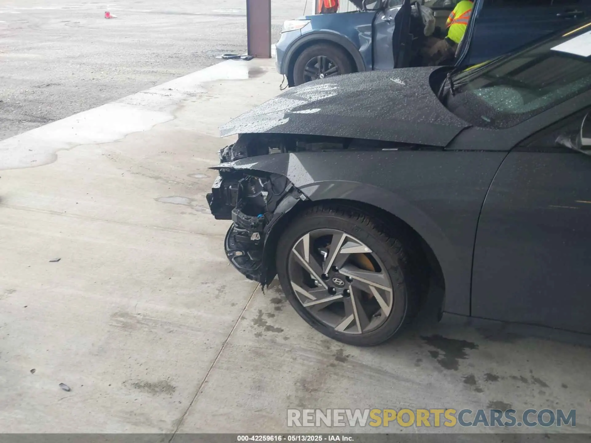 6 Photograph of a damaged car KMHLM4DG4SU914825 HYUNDAI ELANTRA 2025