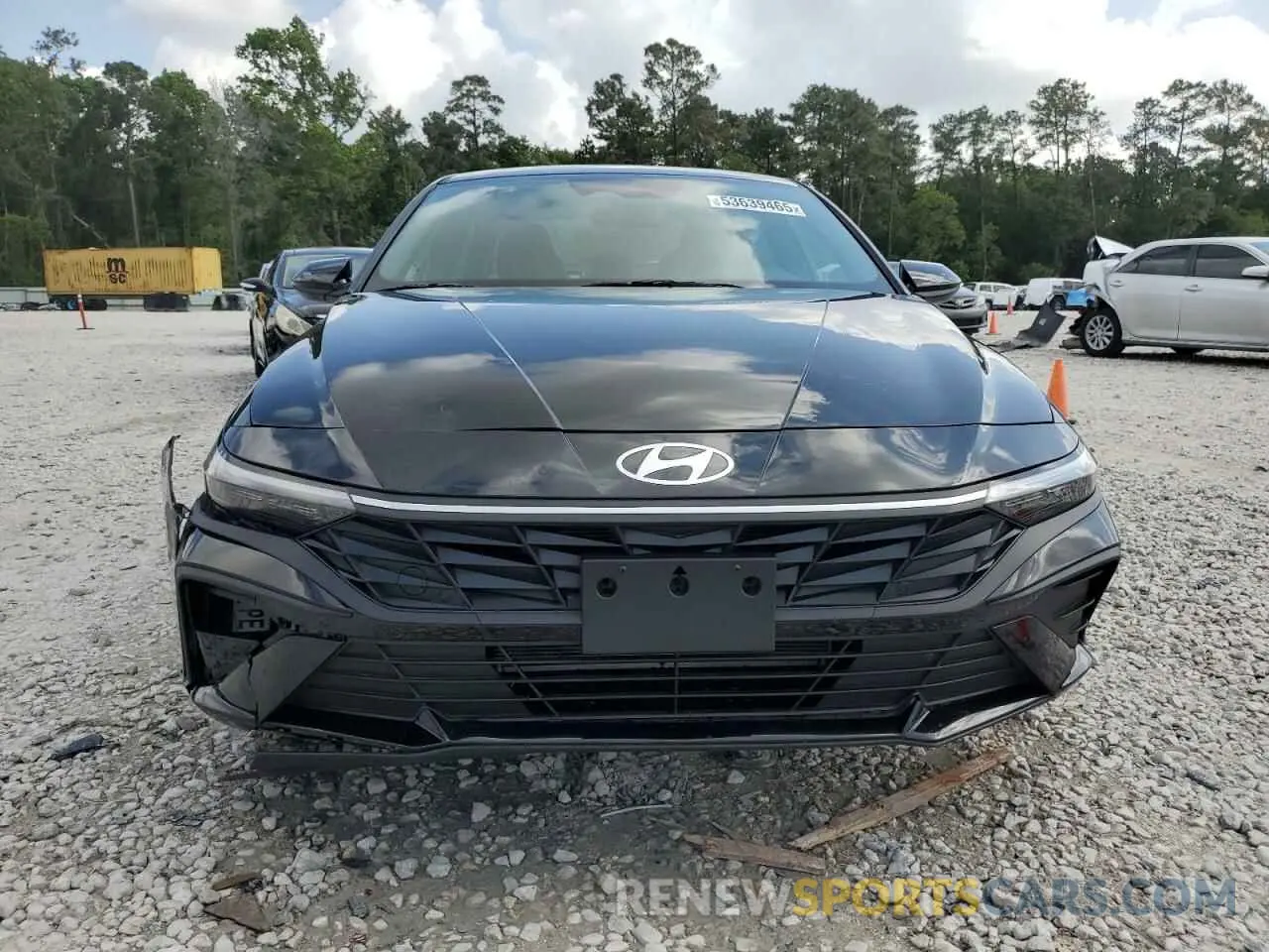5 Photograph of a damaged car KMHLM4DG4SU917840 HYUNDAI ELANTRA 2025