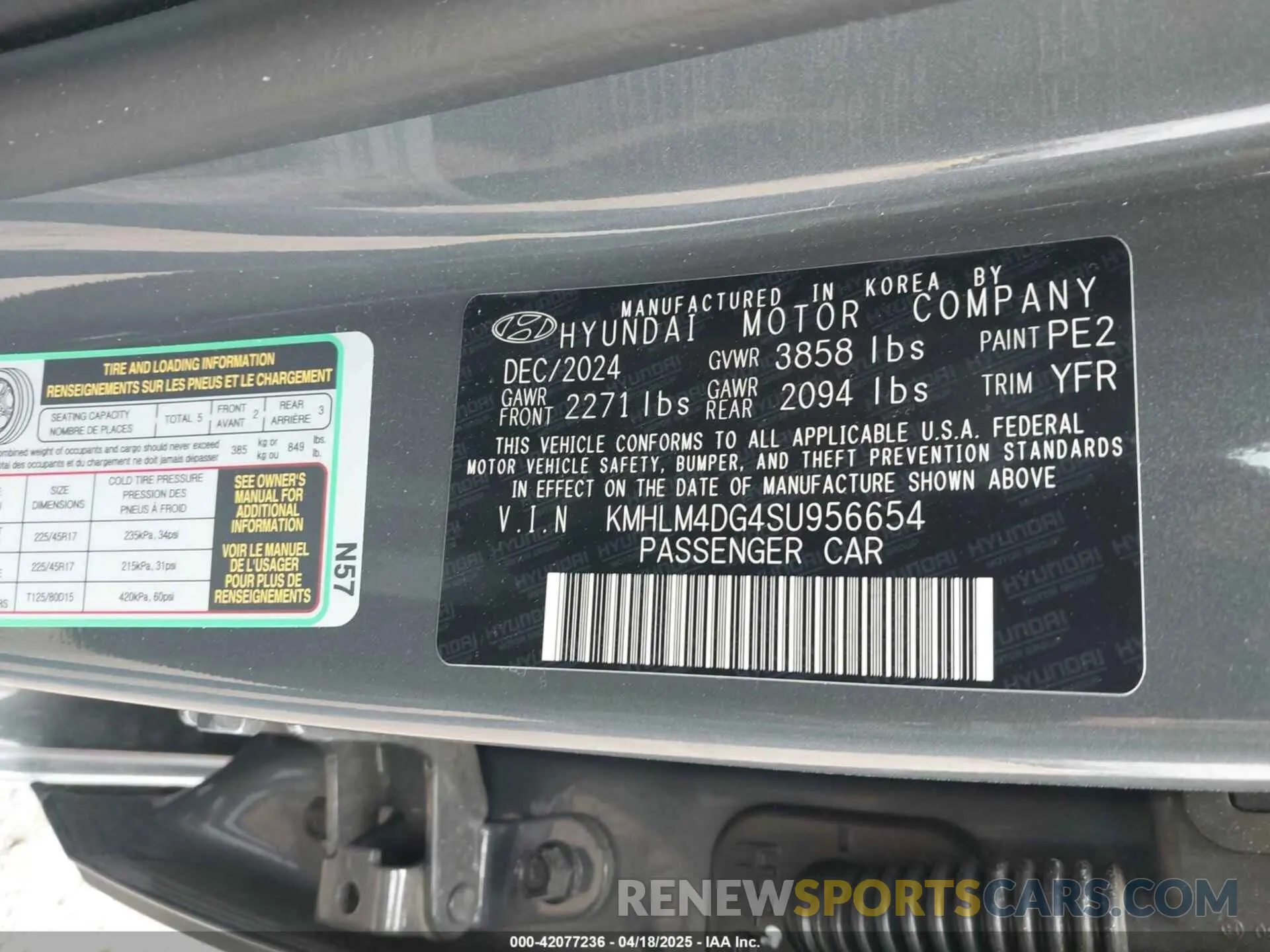 9 Photograph of a damaged car KMHLM4DG4SU956654 HYUNDAI ELANTRA 2025