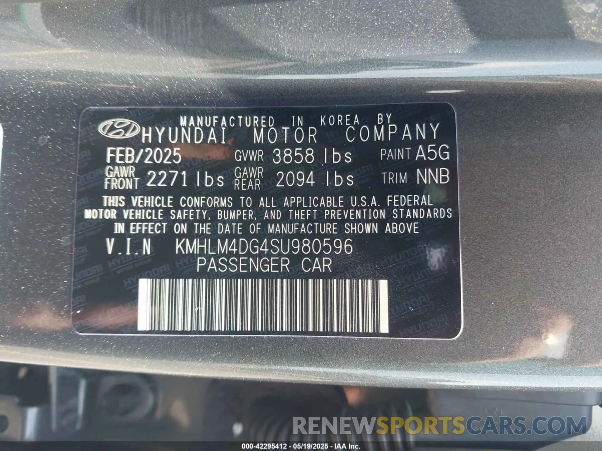 9 Photograph of a damaged car KMHLM4DG4SU980596 HYUNDAI ELANTRA 2025