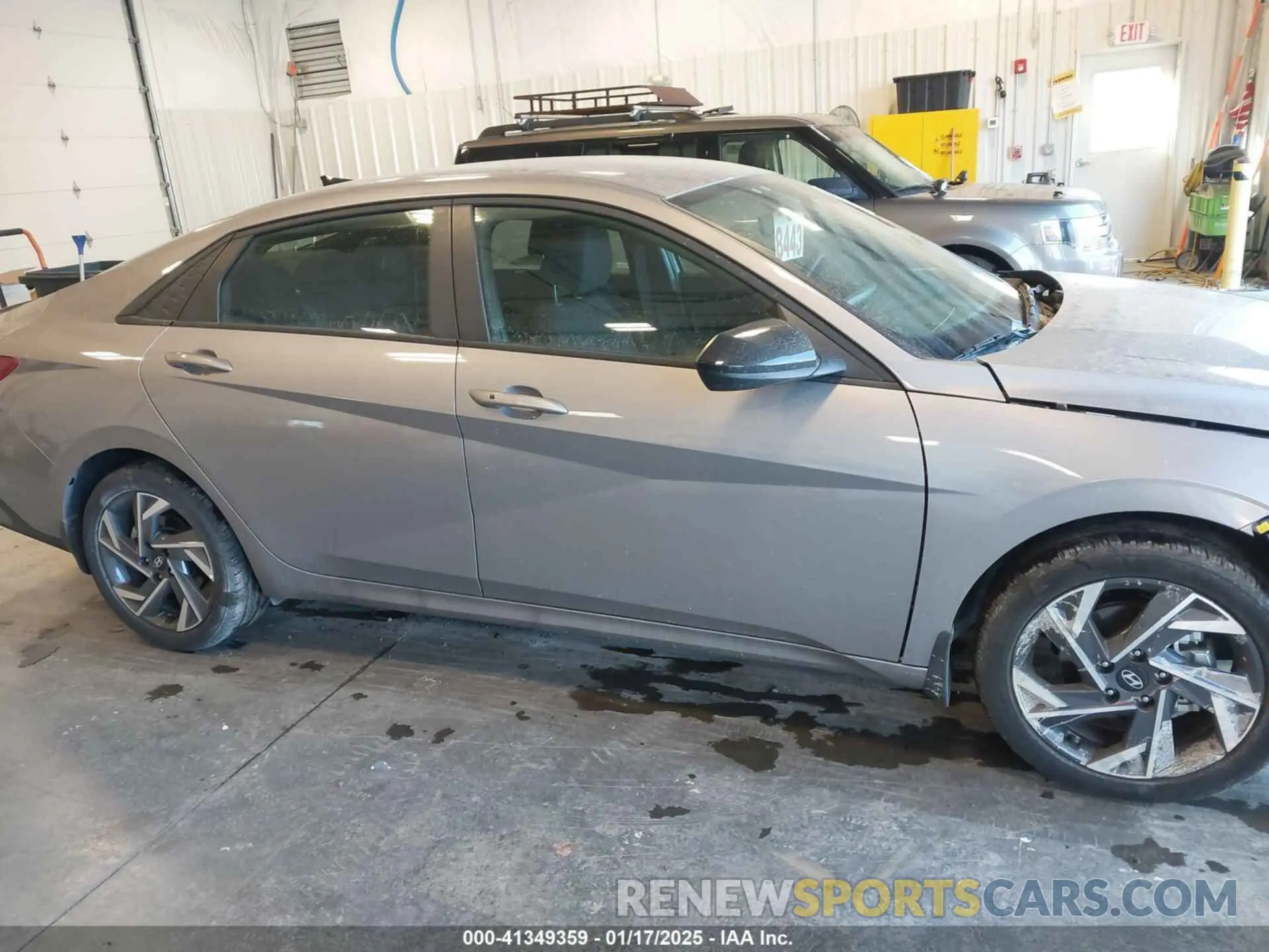 13 Photograph of a damaged car KMHLM4DG5SU872696 HYUNDAI ELANTRA 2025