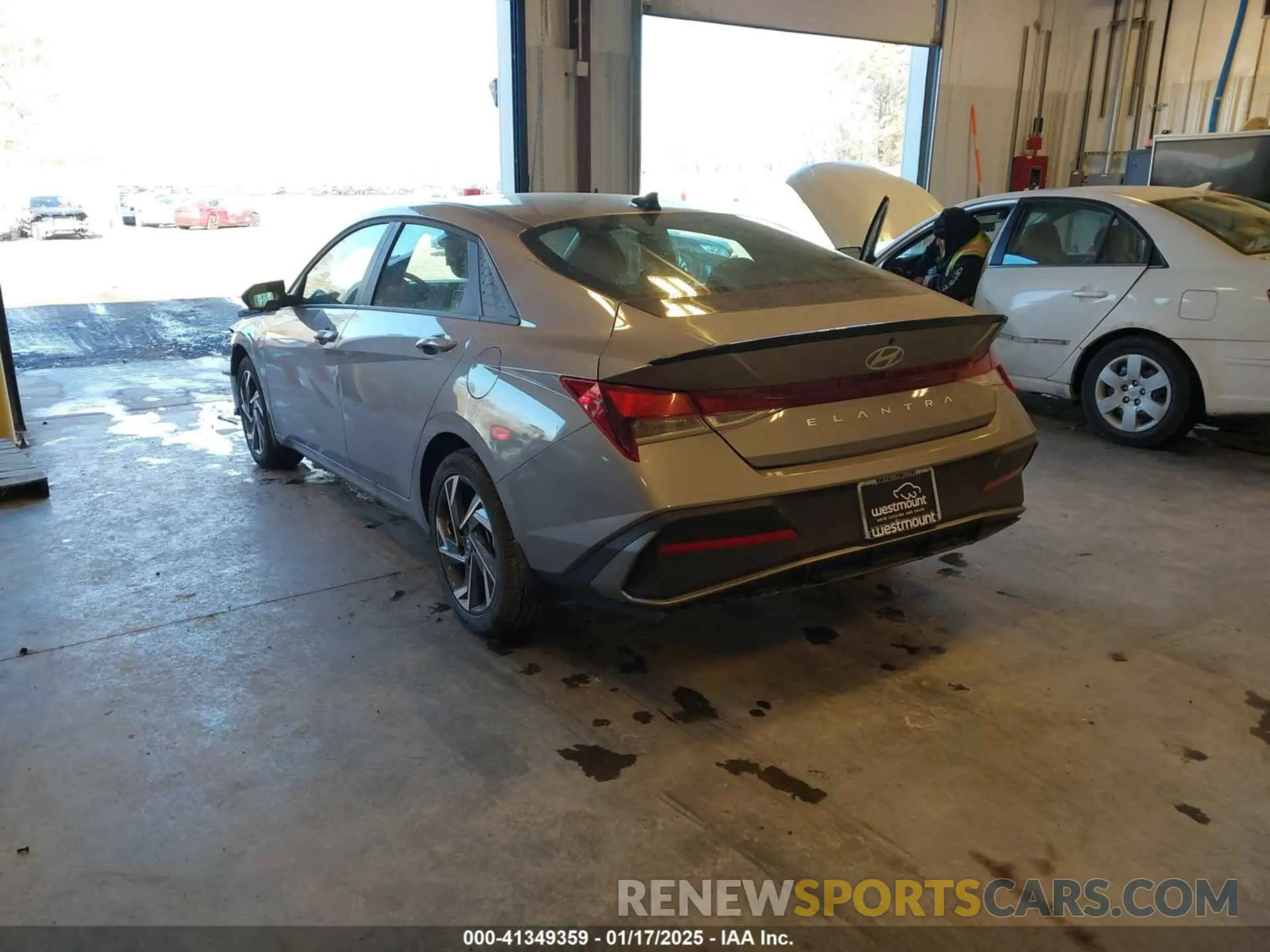 3 Photograph of a damaged car KMHLM4DG5SU872696 HYUNDAI ELANTRA 2025