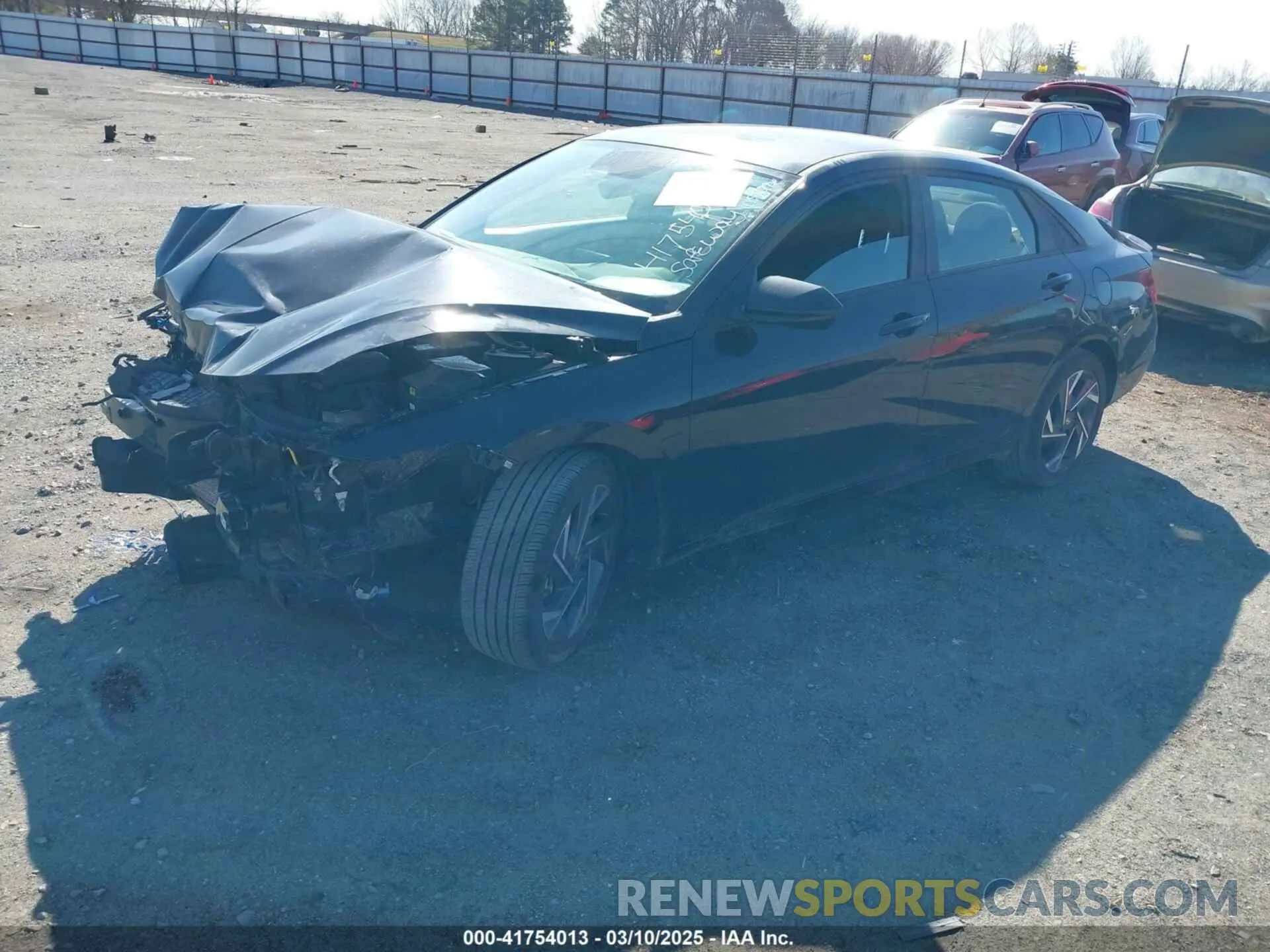 2 Photograph of a damaged car KMHLM4DG5SU927275 HYUNDAI ELANTRA 2025