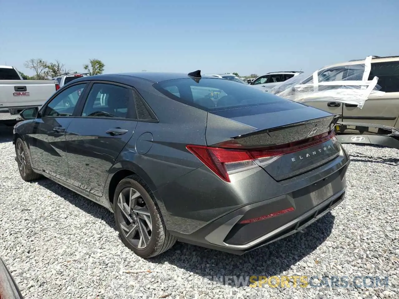 2 Photograph of a damaged car KMHLM4DG6SU890642 HYUNDAI ELANTRA 2025