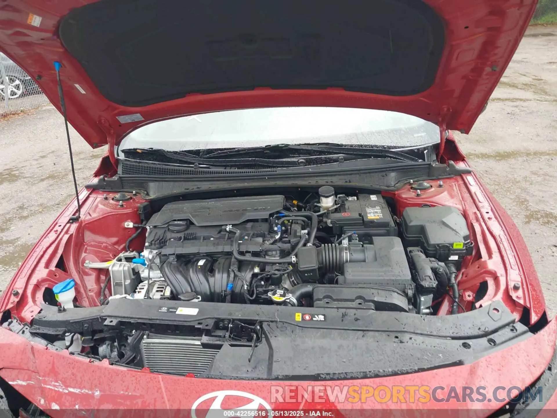 10 Photograph of a damaged car KMHLM4DG6SU934817 HYUNDAI ELANTRA 2025