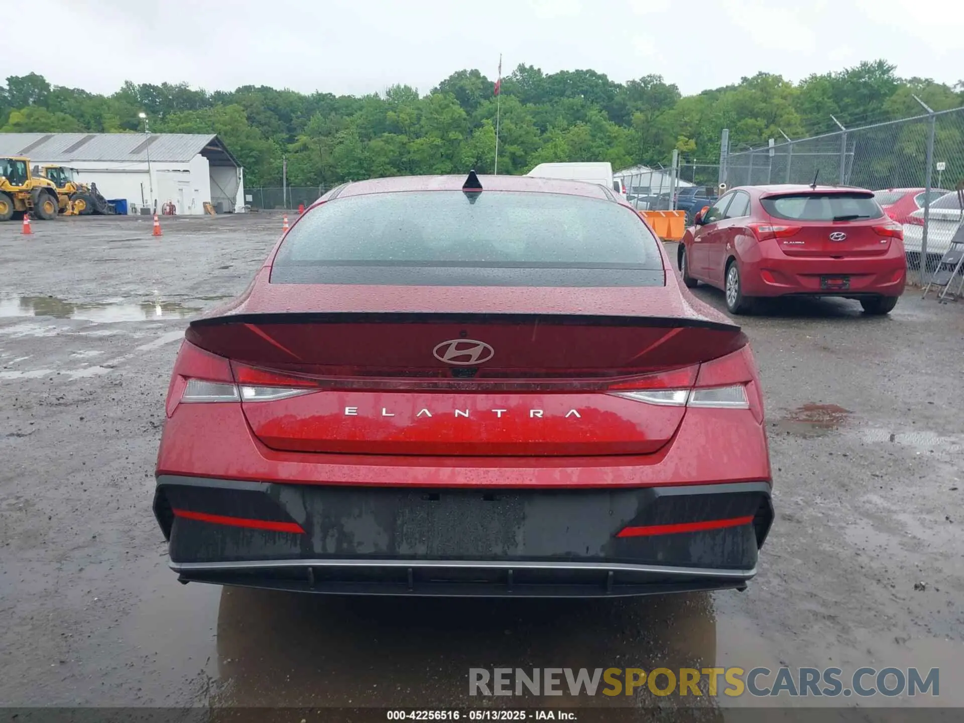 16 Photograph of a damaged car KMHLM4DG6SU934817 HYUNDAI ELANTRA 2025