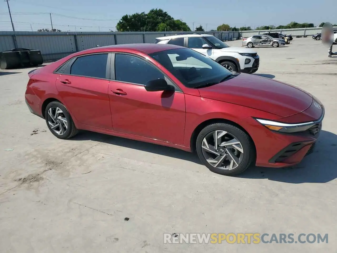 4 Photograph of a damaged car KMHLM4DG6SU935028 HYUNDAI ELANTRA 2025