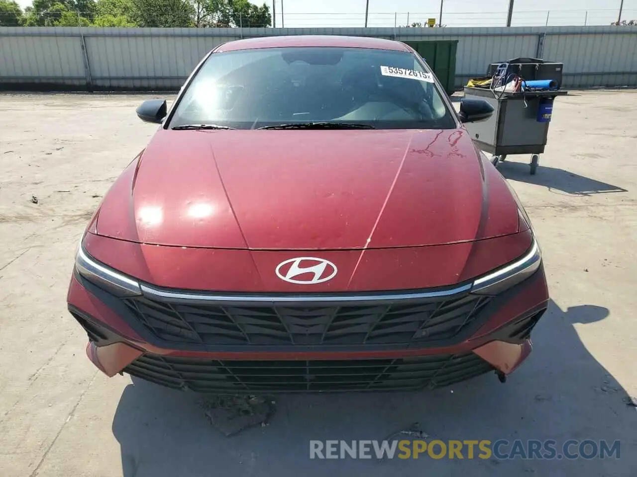 5 Photograph of a damaged car KMHLM4DG6SU935028 HYUNDAI ELANTRA 2025