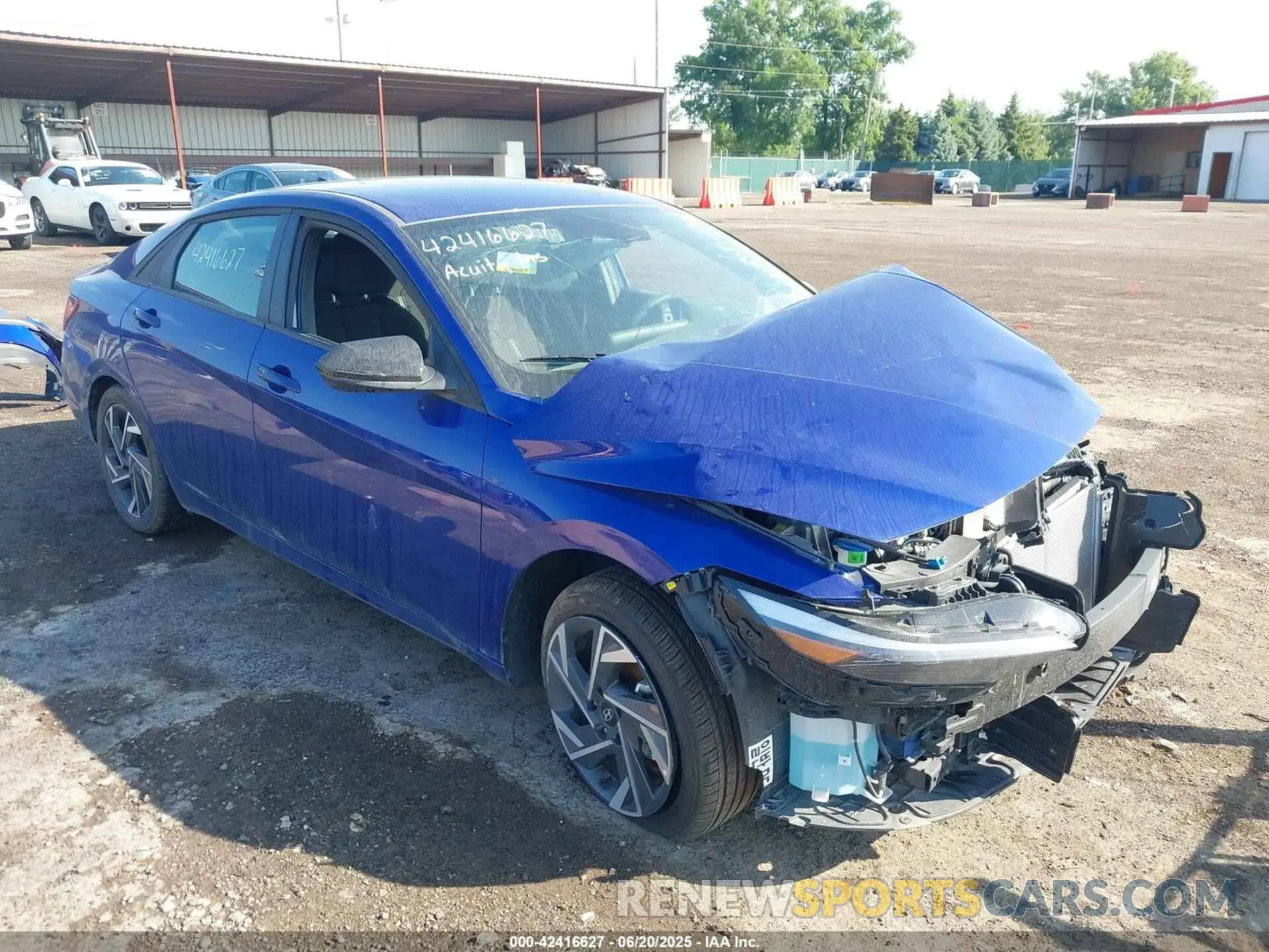 1 Photograph of a damaged car KMHLM4DG6SU995682 HYUNDAI ELANTRA 2025