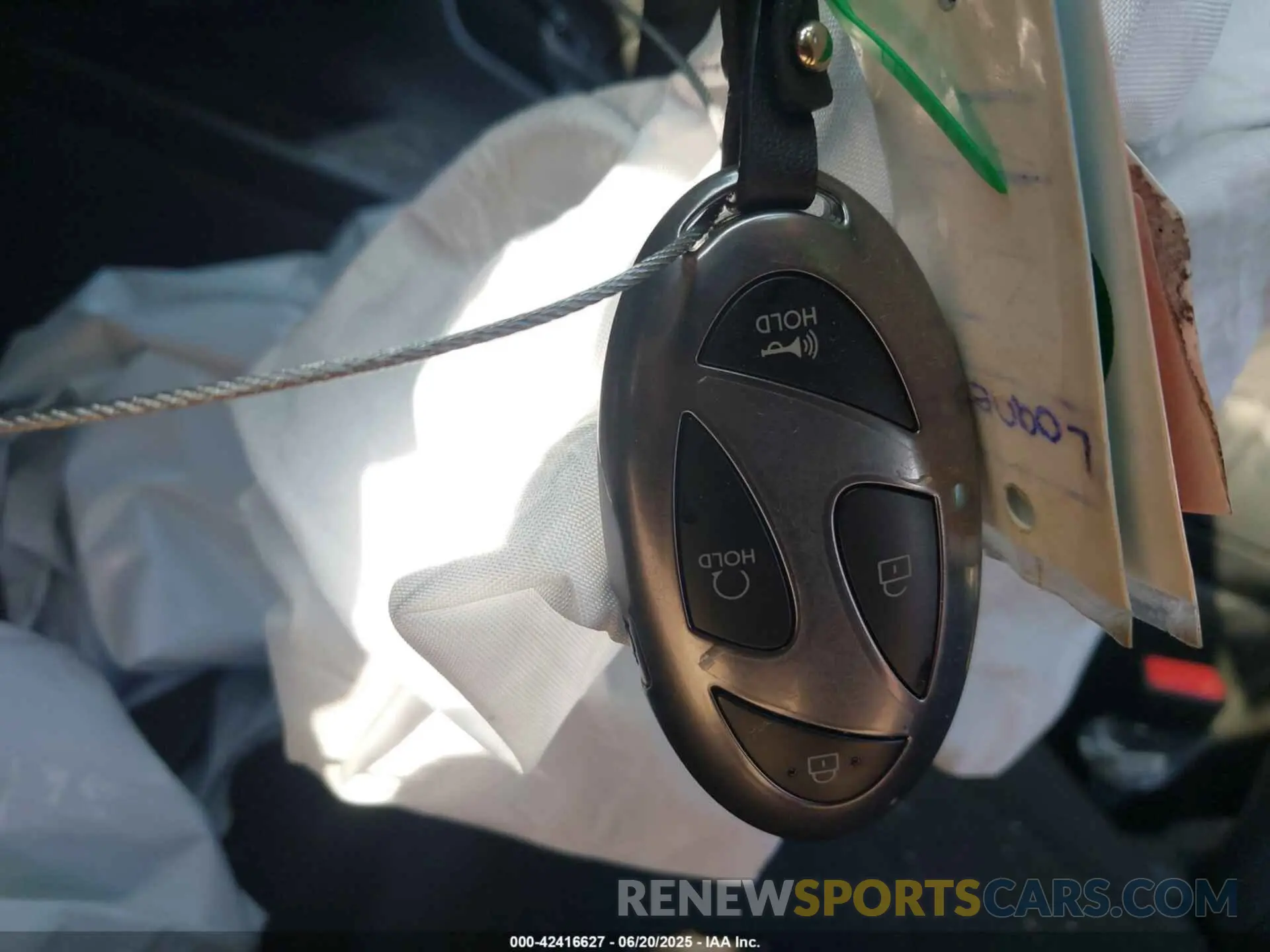11 Photograph of a damaged car KMHLM4DG6SU995682 HYUNDAI ELANTRA 2025