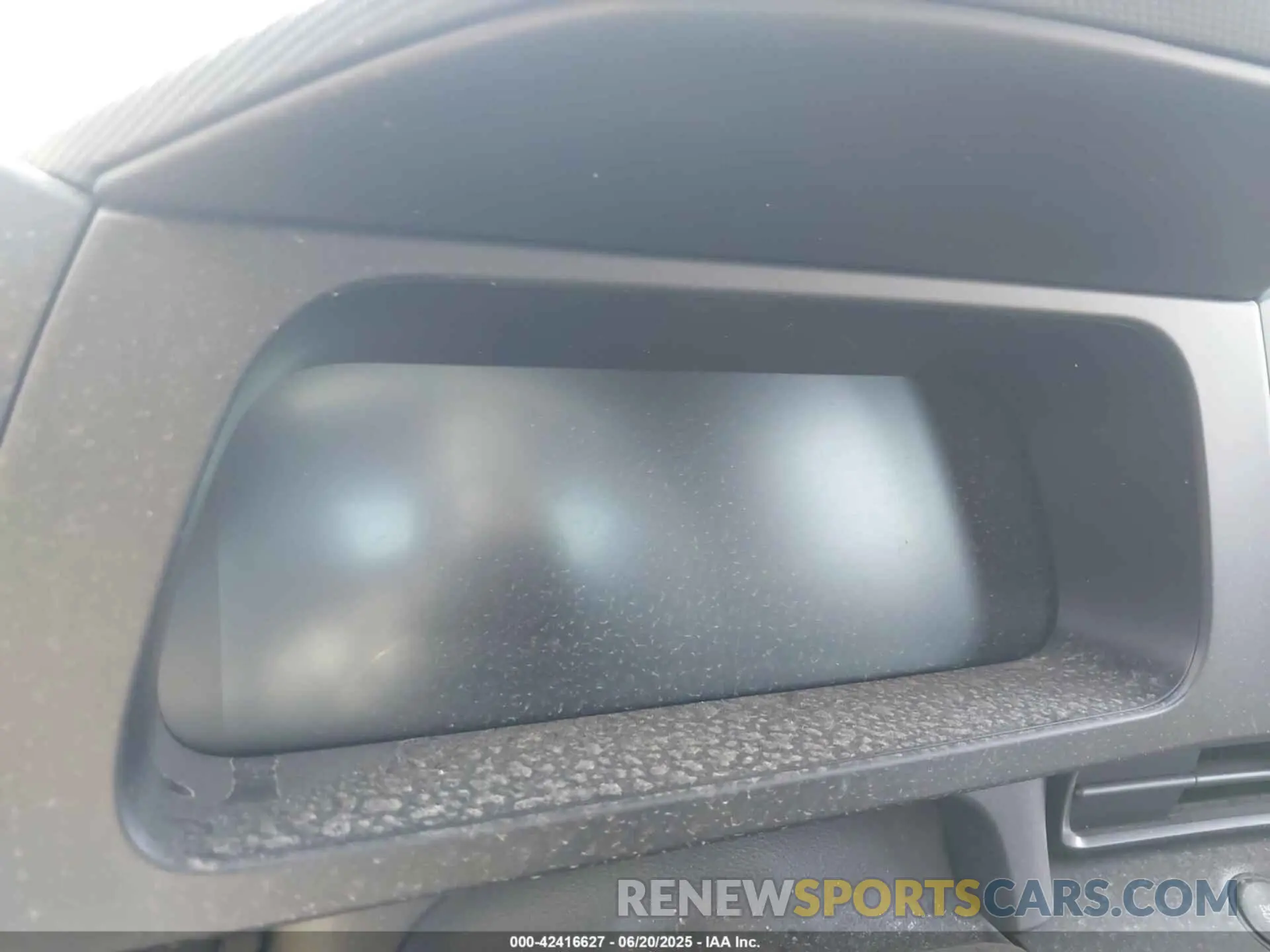 7 Photograph of a damaged car KMHLM4DG6SU995682 HYUNDAI ELANTRA 2025