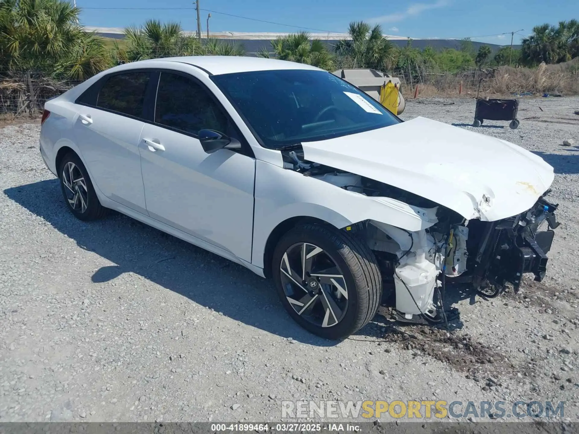 1 Photograph of a damaged car KMHLM4DG7SU903012 HYUNDAI ELANTRA 2025