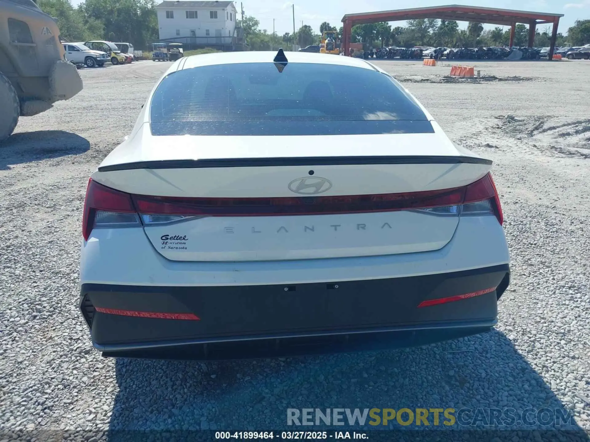 17 Photograph of a damaged car KMHLM4DG7SU903012 HYUNDAI ELANTRA 2025