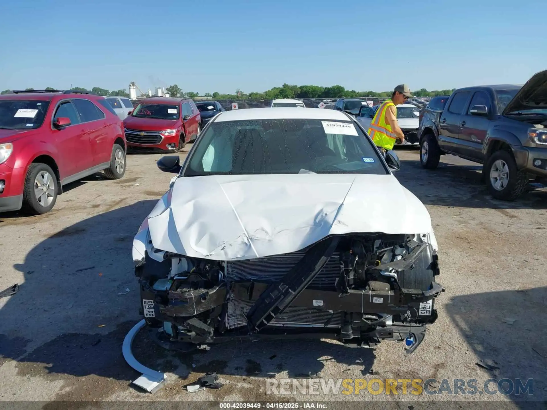 12 Photograph of a damaged car KMHLM4DG7SU917671 HYUNDAI ELANTRA 2025