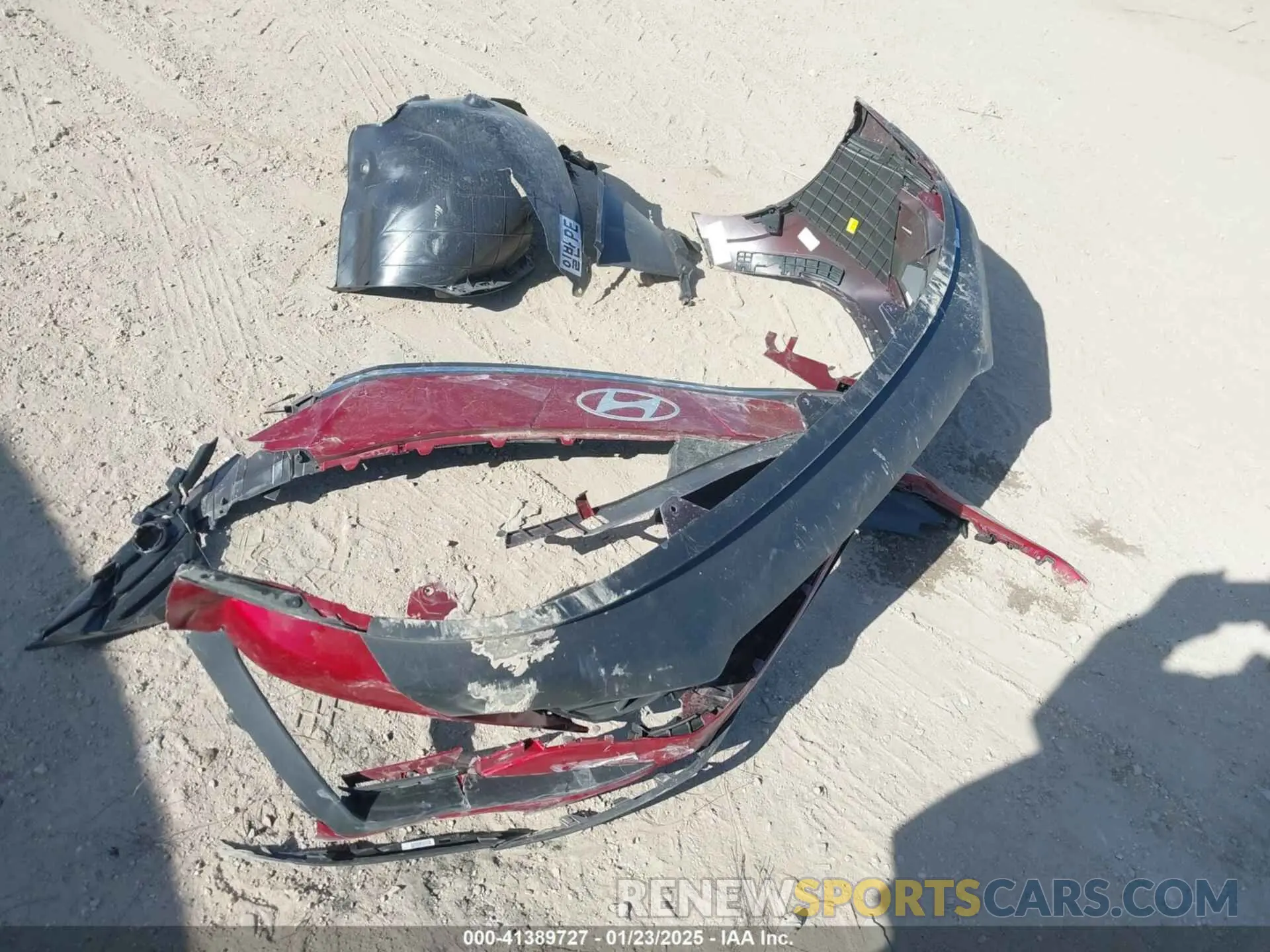 11 Photograph of a damaged car KMHLM4DG7SU924295 HYUNDAI ELANTRA 2025