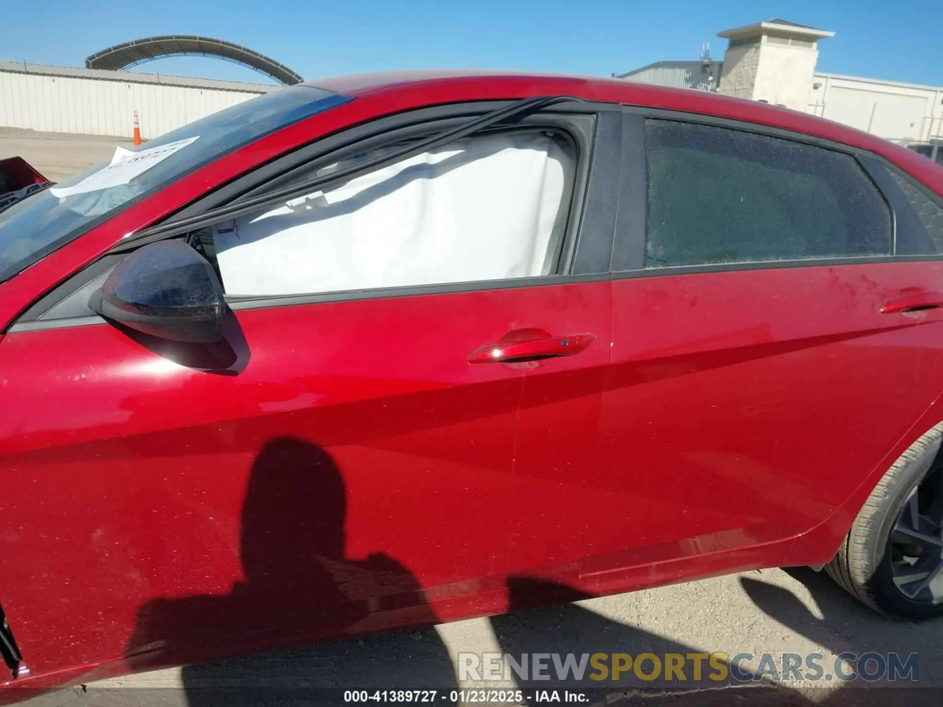 14 Photograph of a damaged car KMHLM4DG7SU924295 HYUNDAI ELANTRA 2025