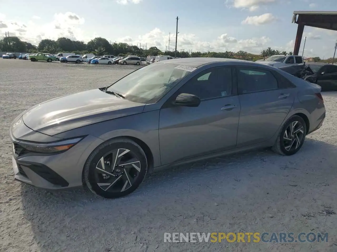 1 Photograph of a damaged car KMHLM4DG7SU929111 HYUNDAI ELANTRA 2025