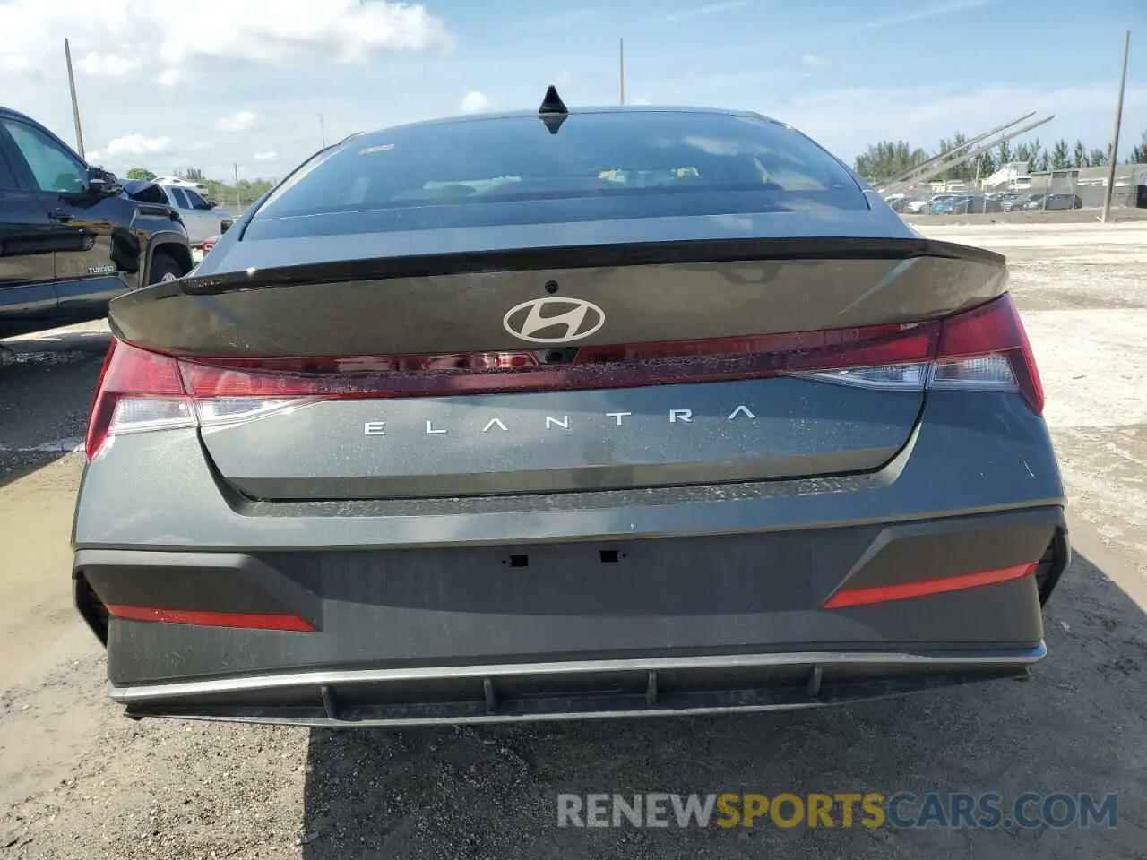 6 Photograph of a damaged car KMHLM4DG7SU958107 HYUNDAI ELANTRA 2025