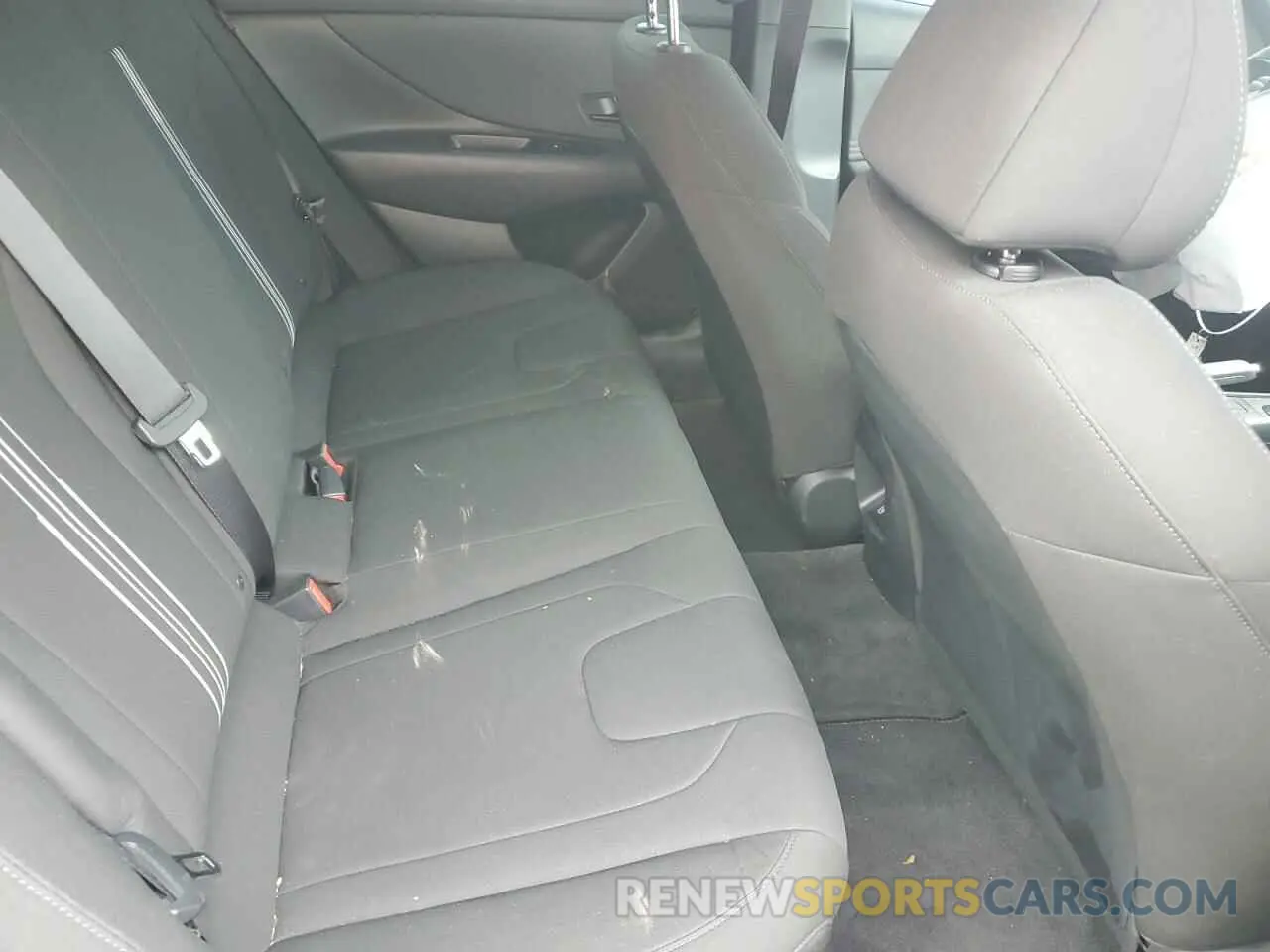 11 Photograph of a damaged car KMHLM4DG8SU898659 HYUNDAI ELANTRA 2025