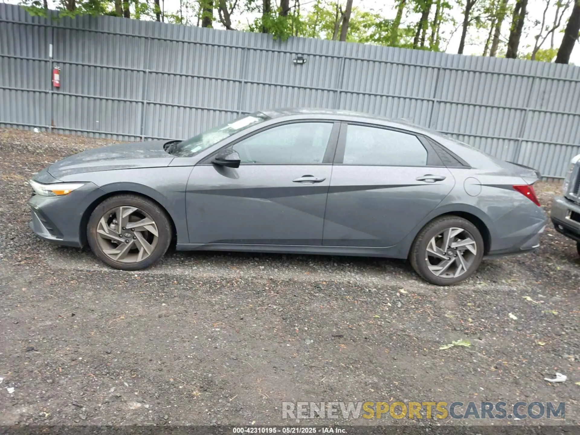 14 Photograph of a damaged car KMHLM4DG9SU876511 HYUNDAI ELANTRA 2025