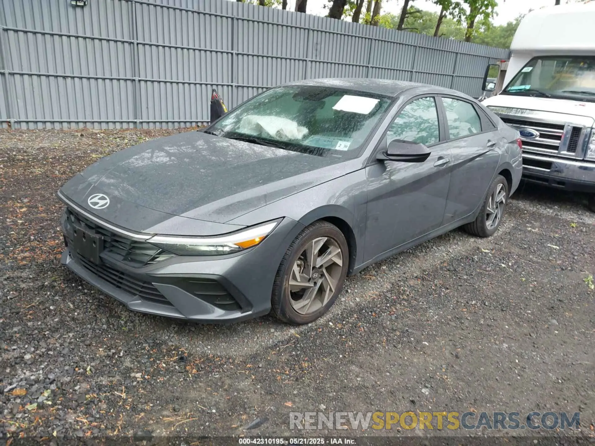 2 Photograph of a damaged car KMHLM4DG9SU876511 HYUNDAI ELANTRA 2025