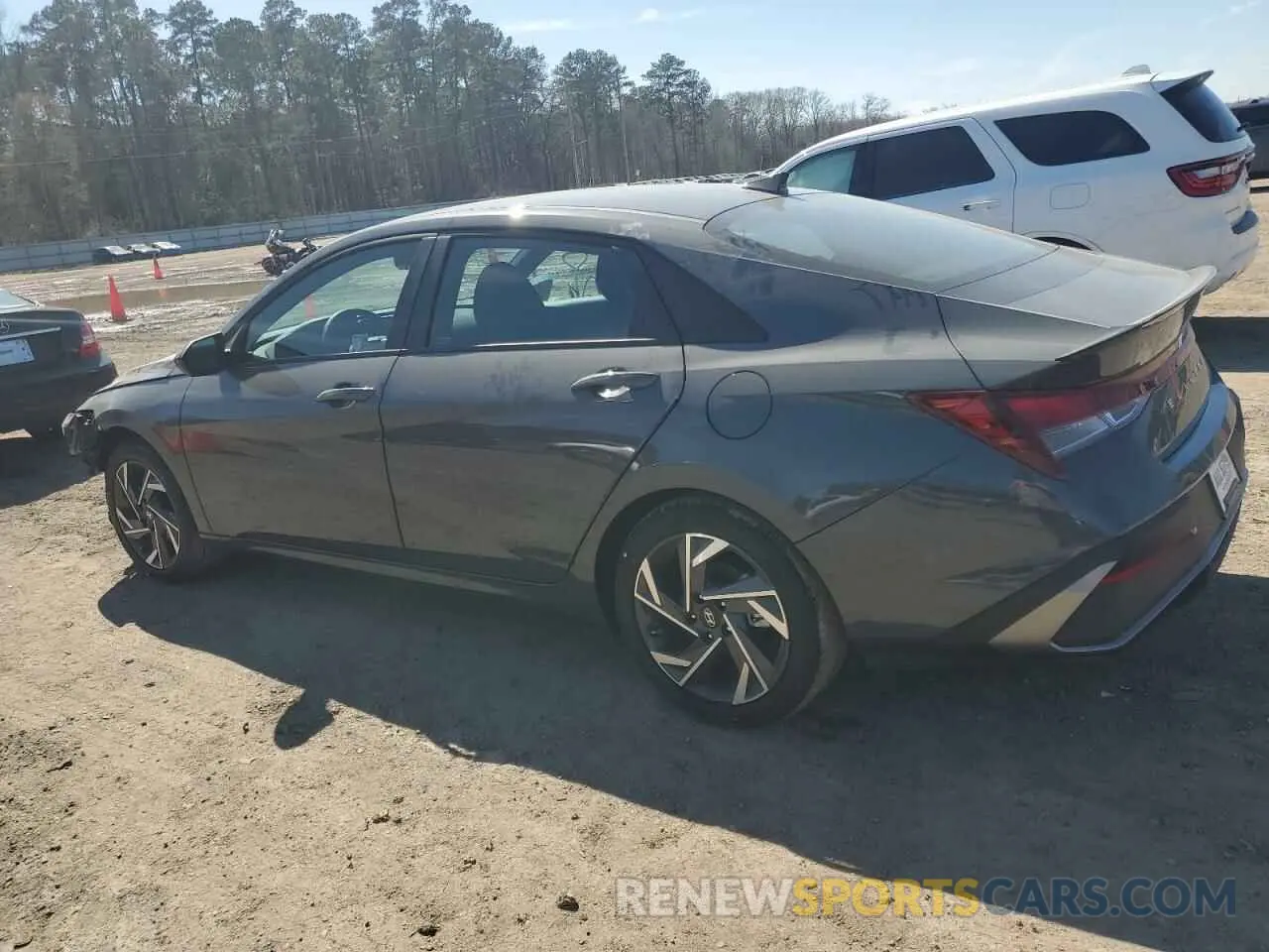 2 Photograph of a damaged car KMHLM4DG9SU935041 HYUNDAI ELANTRA 2025