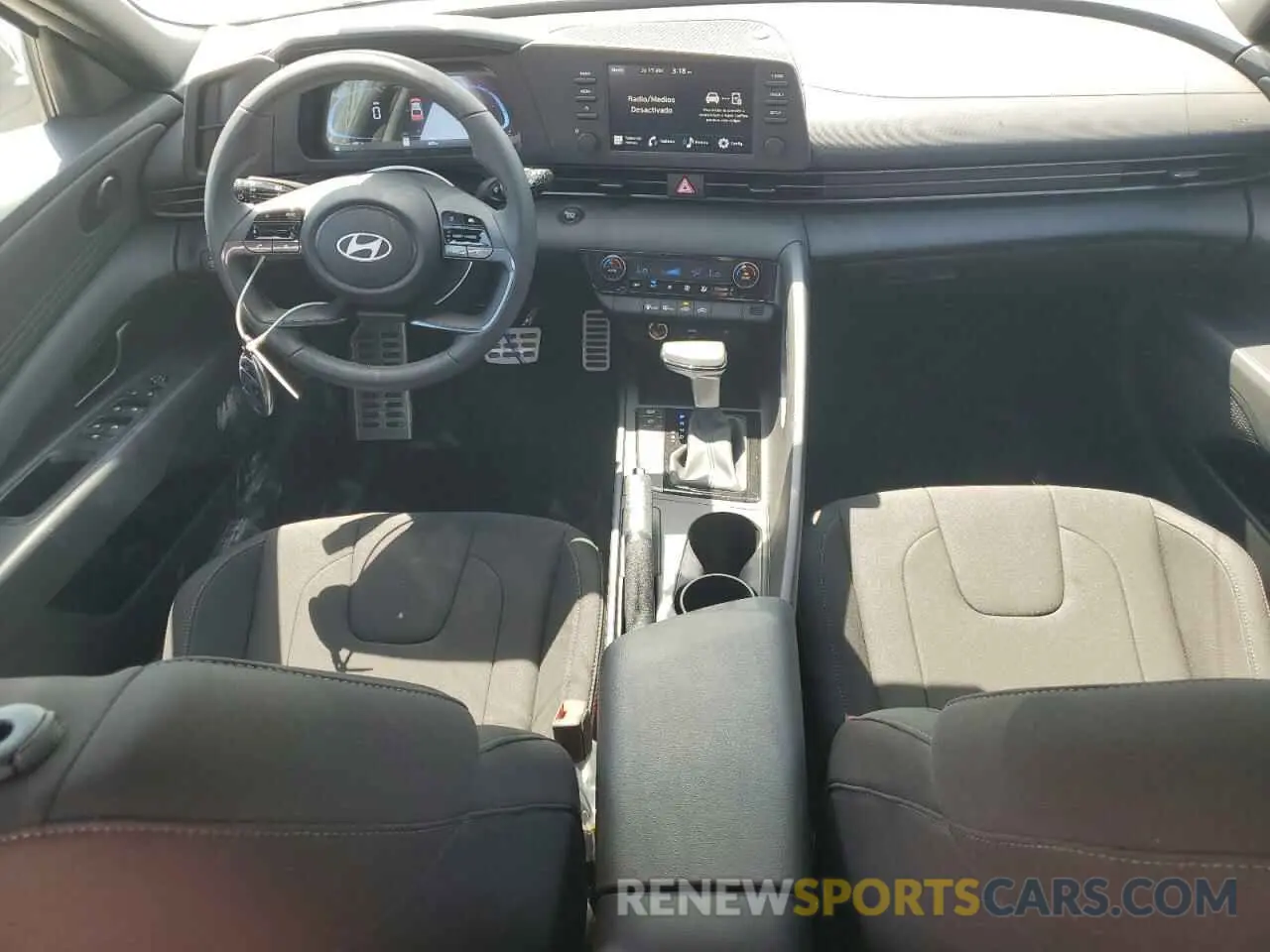8 Photograph of a damaged car KMHLM4DG9SU958111 HYUNDAI ELANTRA 2025