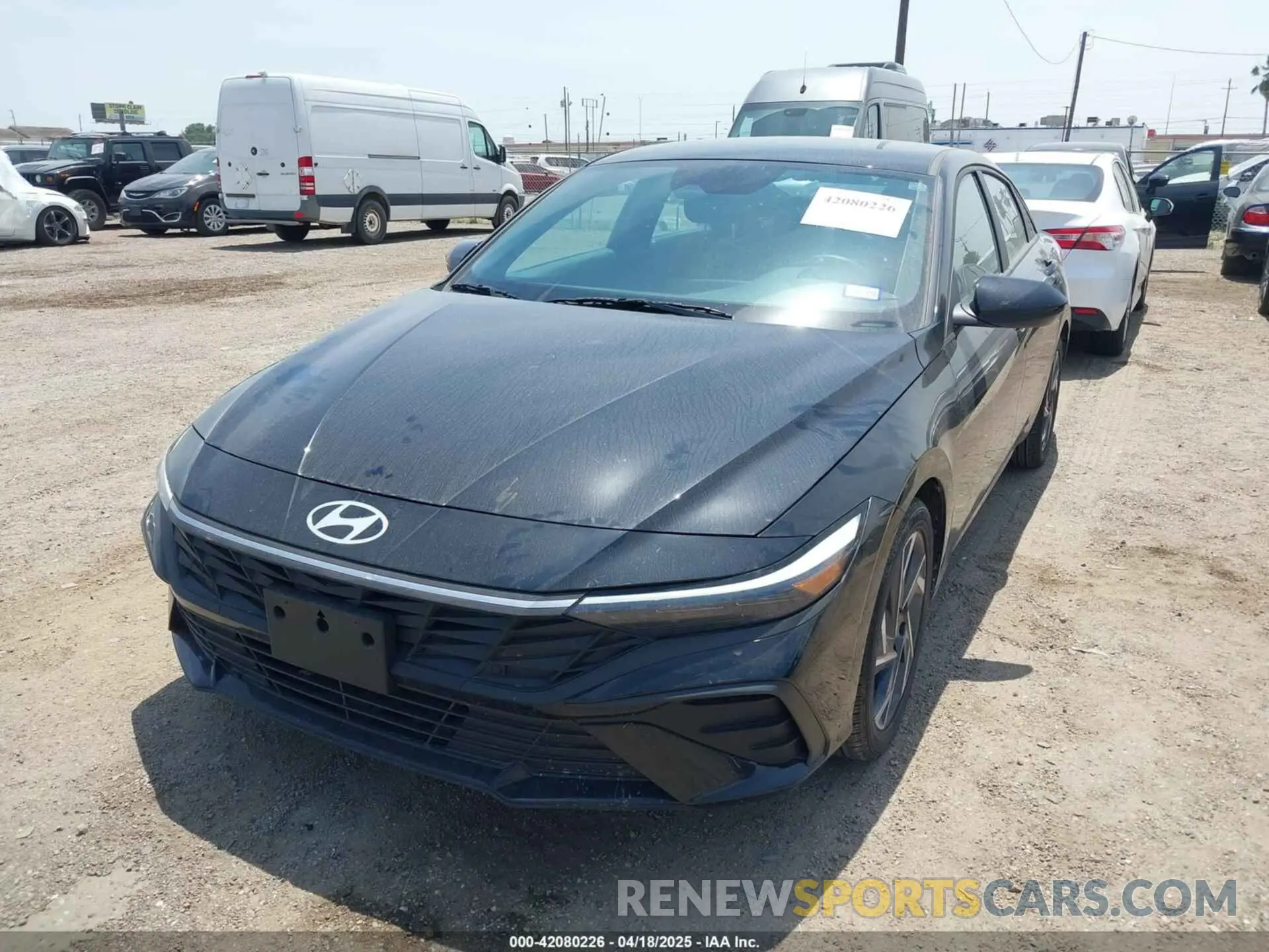 2 Photograph of a damaged car KMHLM4DGXSU863623 HYUNDAI ELANTRA 2025