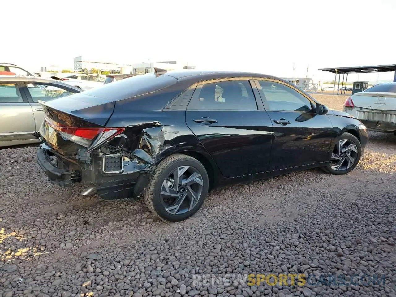 3 Photograph of a damaged car KMHLM4DGXSU868319 HYUNDAI ELANTRA 2025