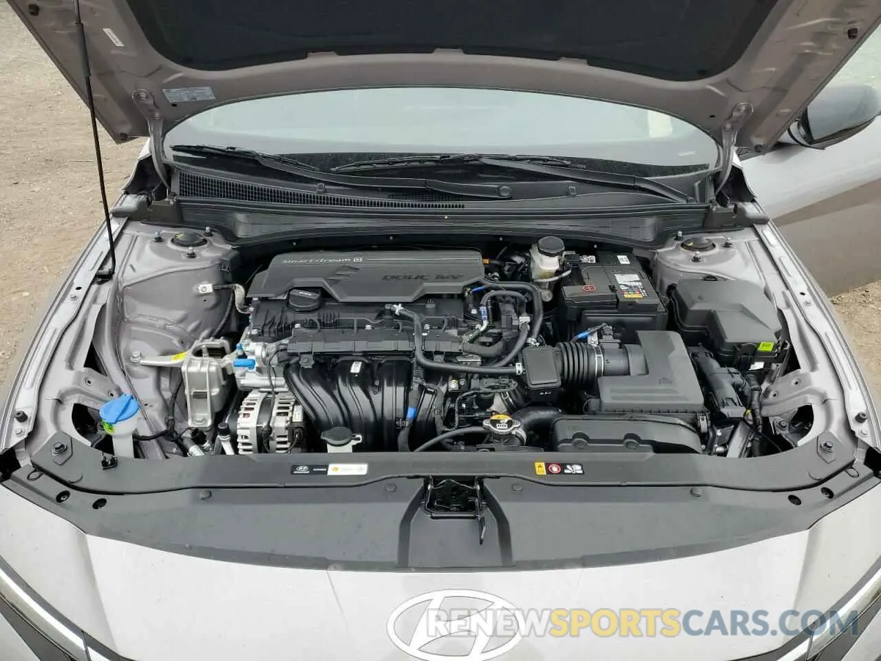 11 Photograph of a damaged car KMHLM4DGXSU893186 HYUNDAI ELANTRA 2025