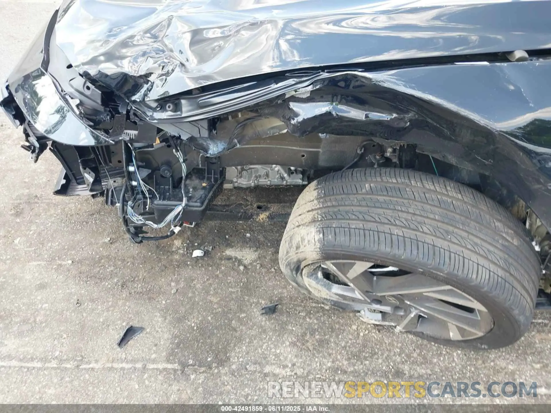 6 Photograph of a damaged car KMHLM4DGXSU962006 HYUNDAI ELANTRA 2025