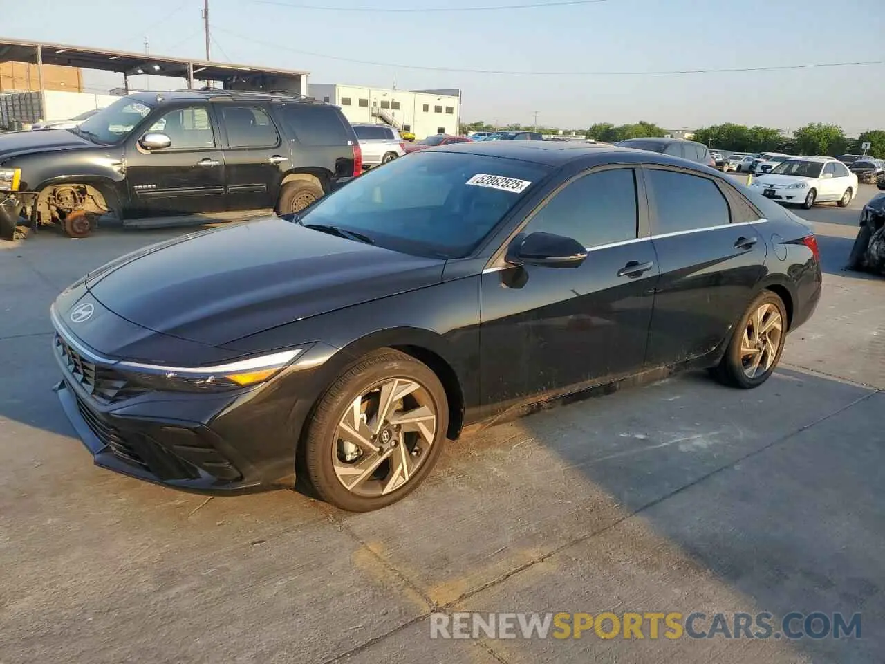 1 Photograph of a damaged car KMHLN4DJ5SU130825 HYUNDAI ELANTRA 2025