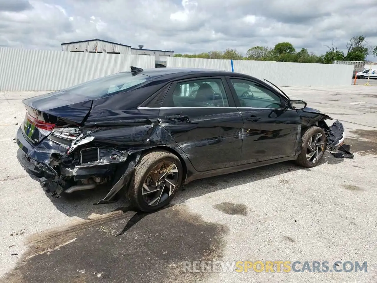 3 Photograph of a damaged car KMHLN4DJ9SU125255 HYUNDAI ELANTRA 2025