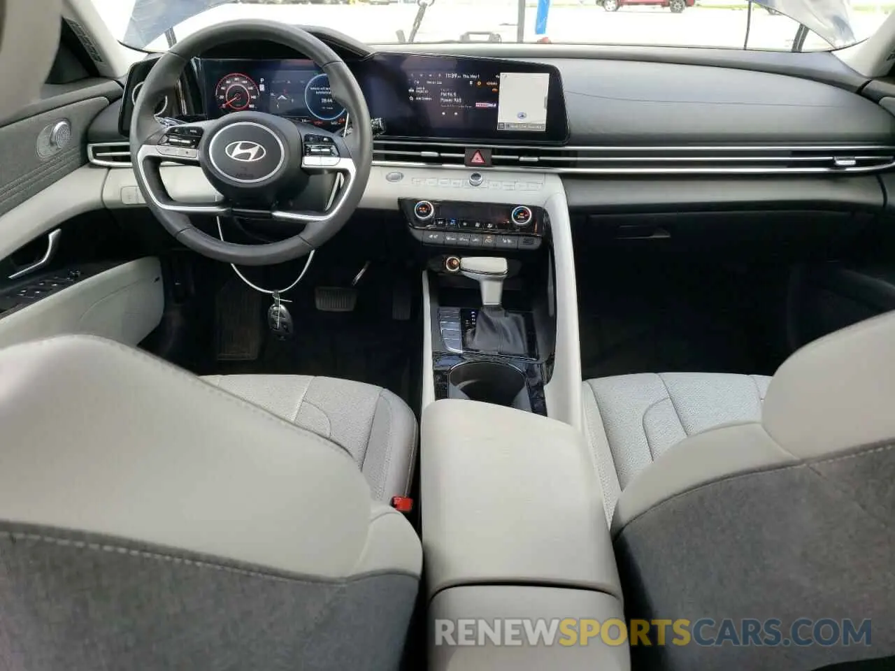 8 Photograph of a damaged car KMHLN4DJ9SU125255 HYUNDAI ELANTRA 2025