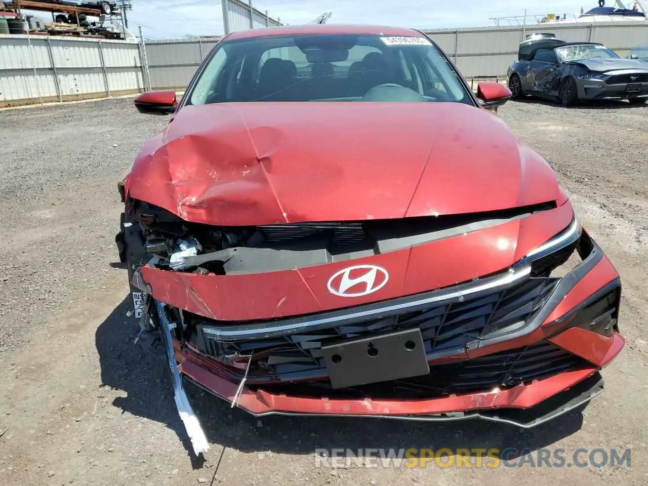 5 Photograph of a damaged car KMHLP4DG1SU957249 HYUNDAI ELANTRA 2025