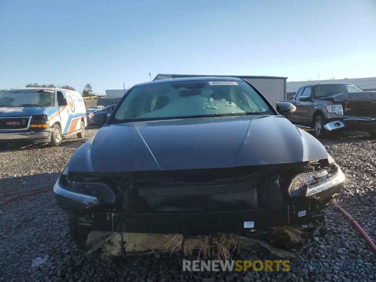 5 Photograph of a damaged car KMHLP4DG3SU869772 HYUNDAI ELANTRA 2025