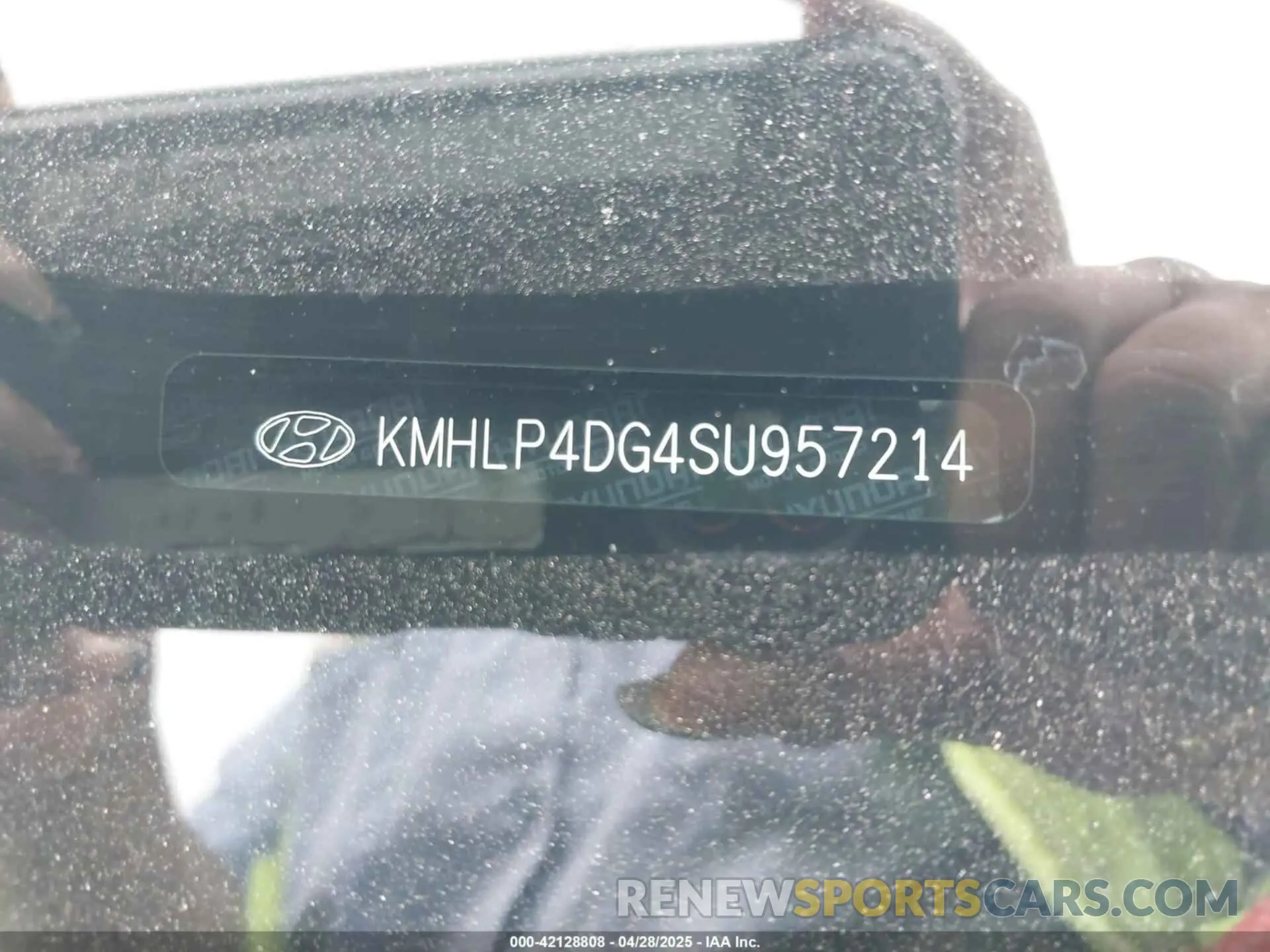 9 Photograph of a damaged car KMHLP4DG4SU957214 HYUNDAI ELANTRA 2025