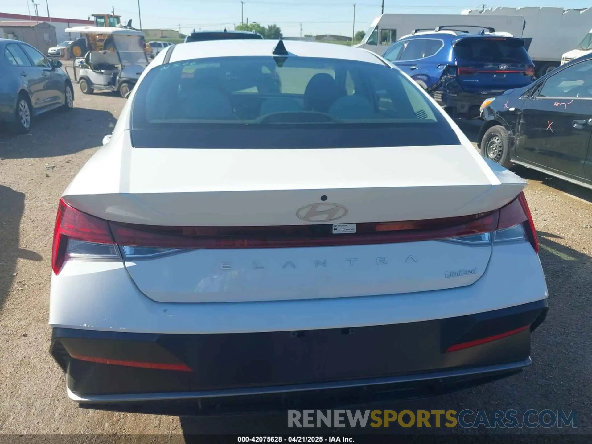 16 Photograph of a damaged car KMHLP4DG5SU894270 HYUNDAI ELANTRA 2025