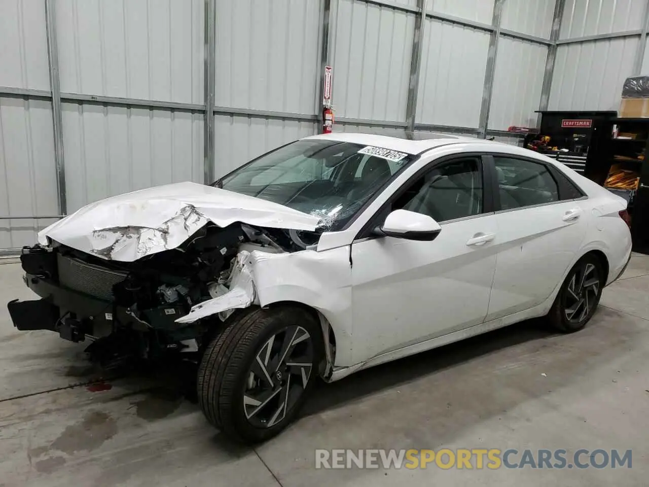 1 Photograph of a damaged car KMHLP4DG6SU875758 HYUNDAI ELANTRA 2025