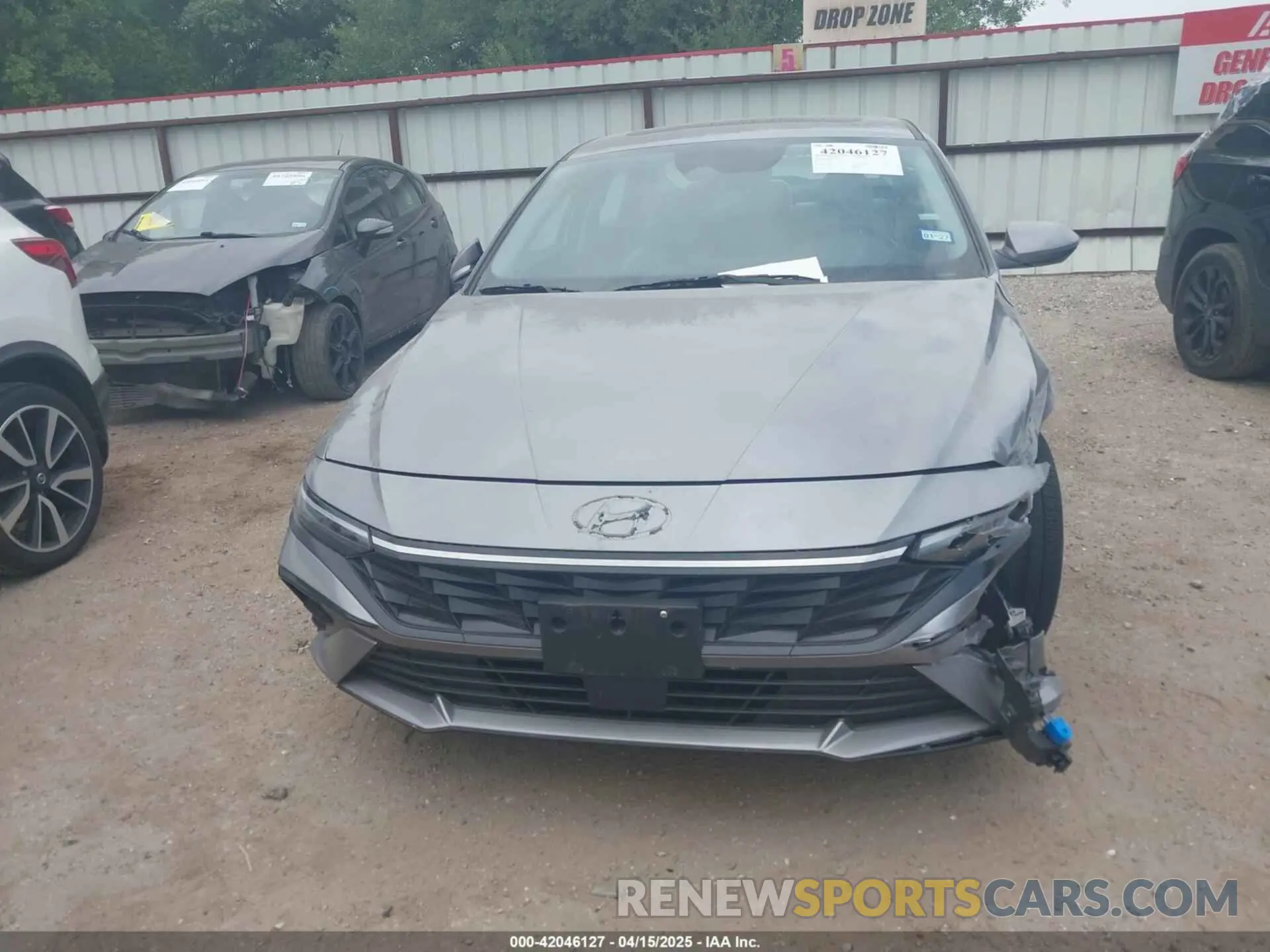 11 Photograph of a damaged car KMHLP4DG6SU956579 HYUNDAI ELANTRA 2025