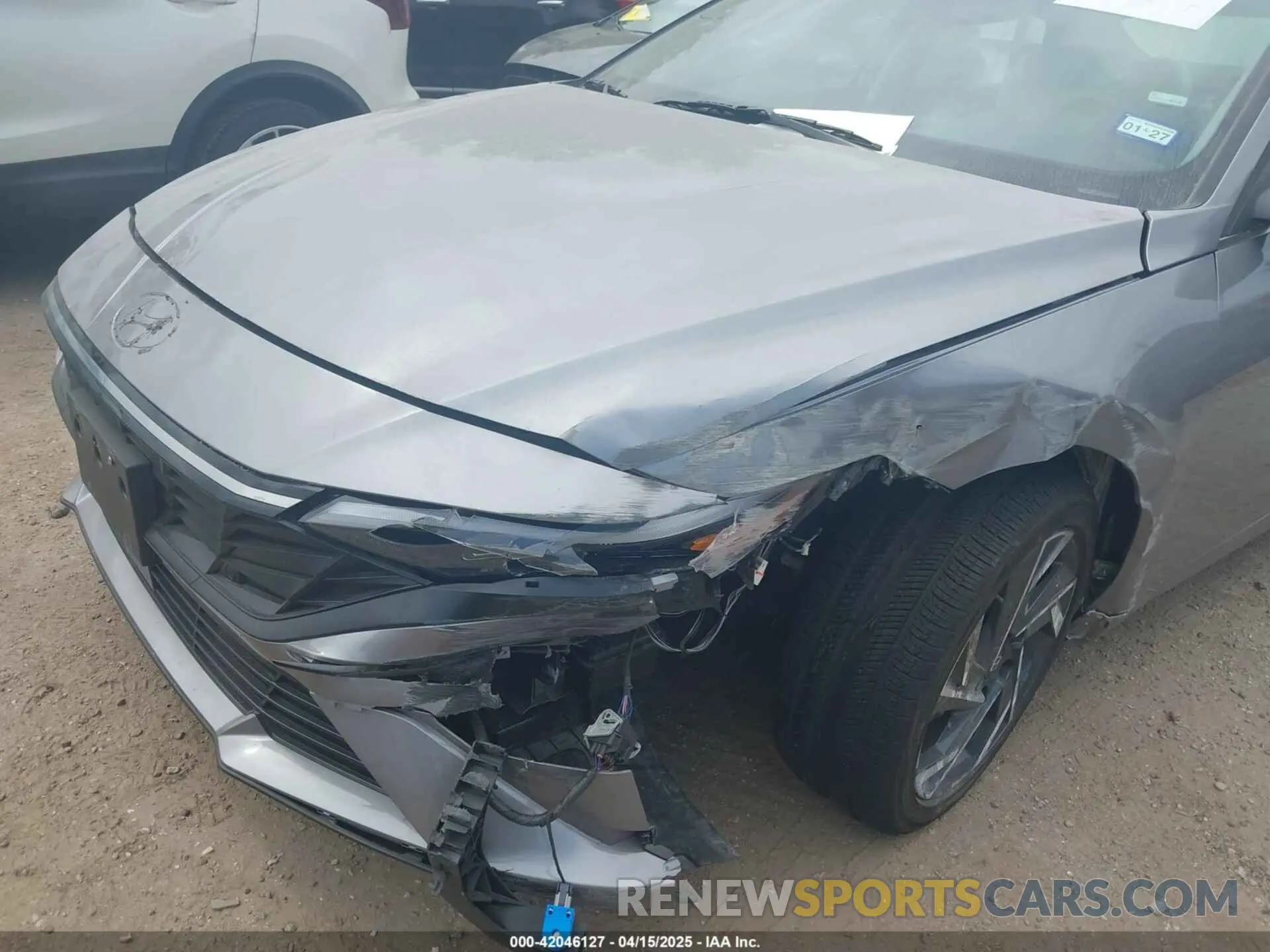 6 Photograph of a damaged car KMHLP4DG6SU956579 HYUNDAI ELANTRA 2025