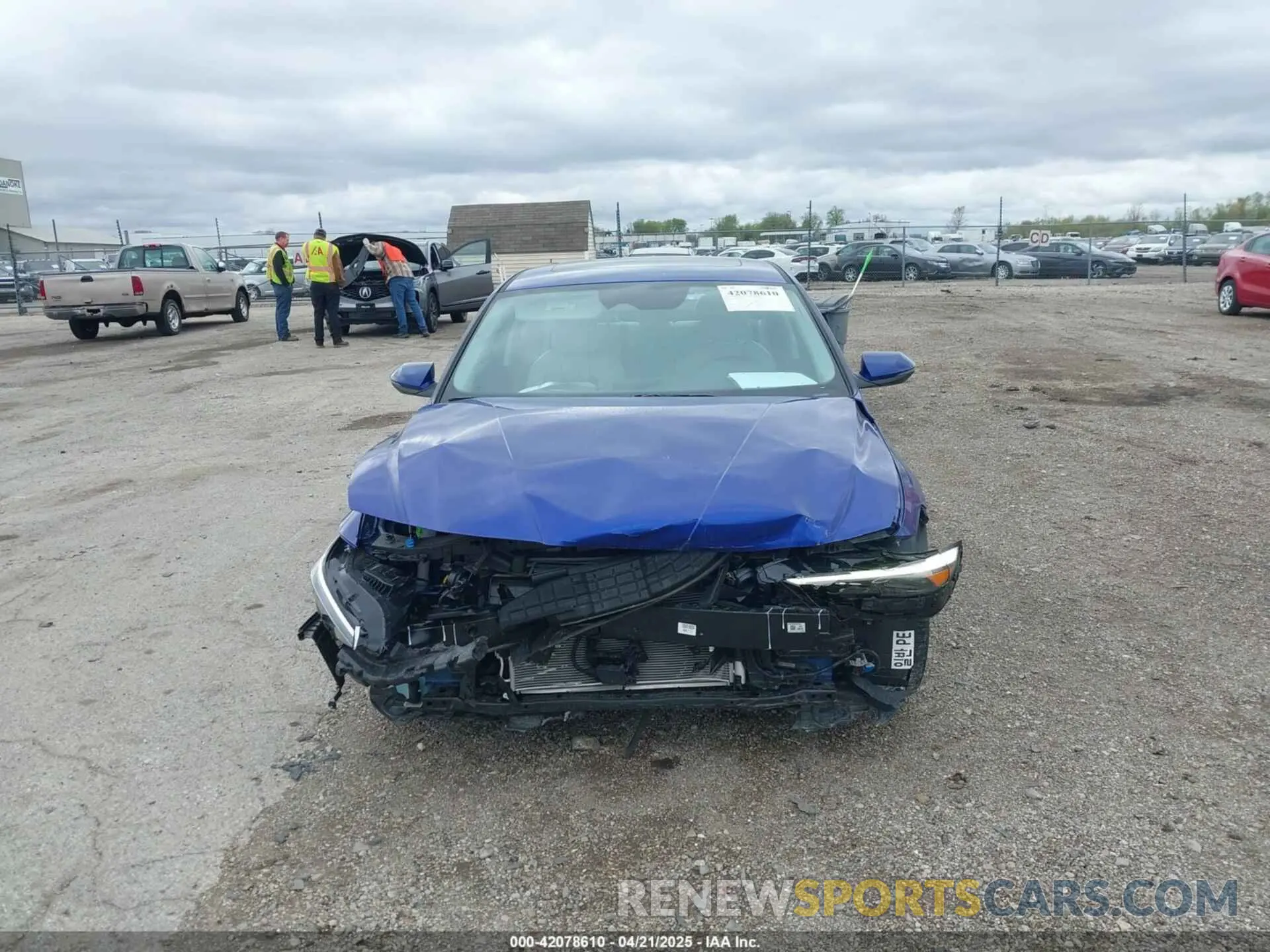 12 Photograph of a damaged car KMHLP4DG8SU894375 HYUNDAI ELANTRA 2025