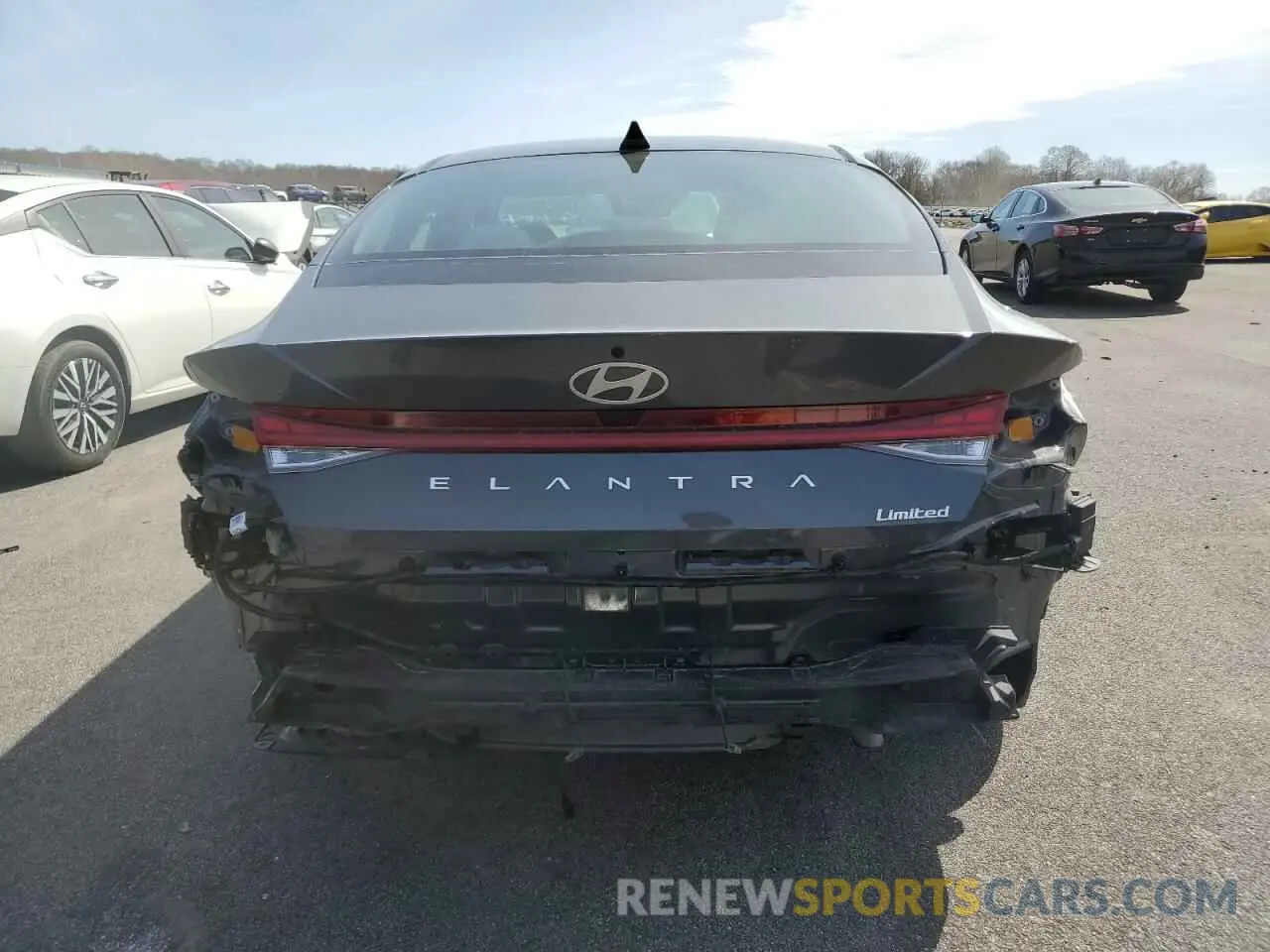 6 Photograph of a damaged car KMHLP4DG9SU908350 HYUNDAI ELANTRA 2025