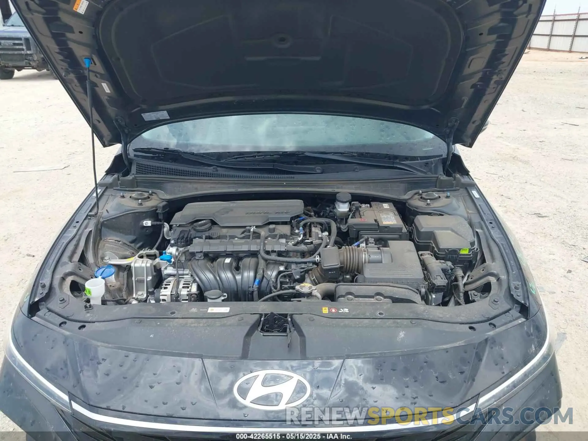 10 Photograph of a damaged car KMHLP4DG9SU908994 HYUNDAI ELANTRA 2025