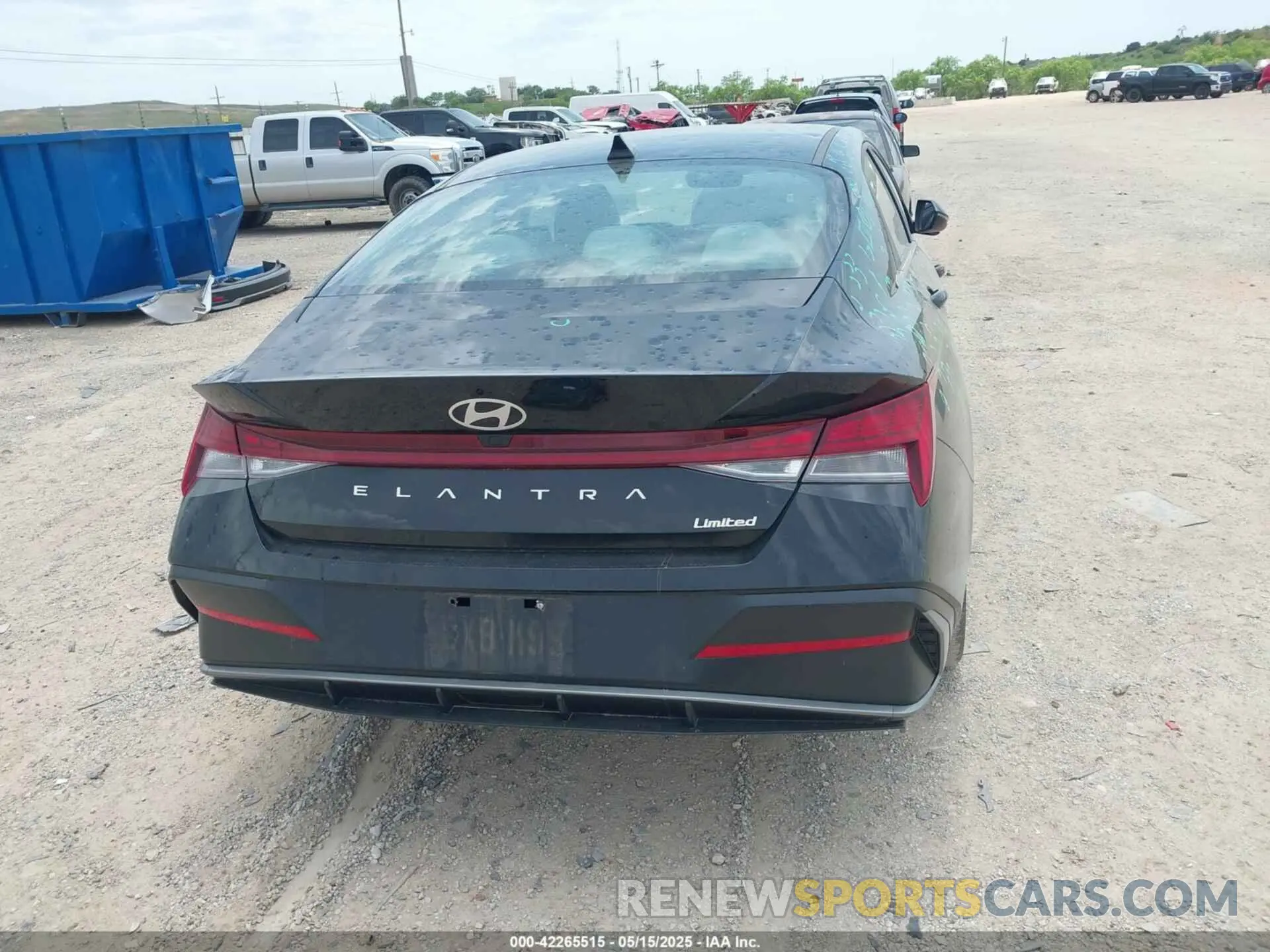 16 Photograph of a damaged car KMHLP4DG9SU908994 HYUNDAI ELANTRA 2025