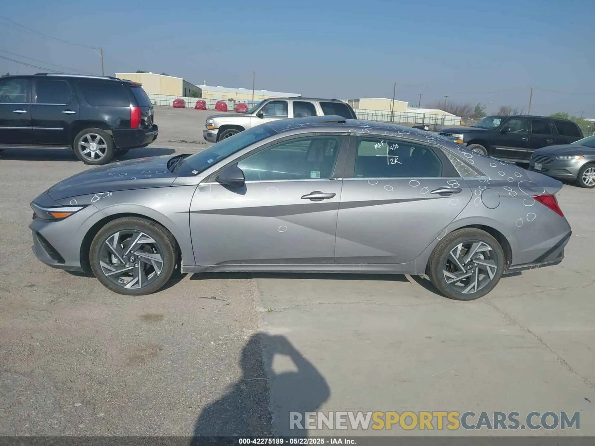 14 Photograph of a damaged car KMHLP4DG9SU957337 HYUNDAI ELANTRA 2025